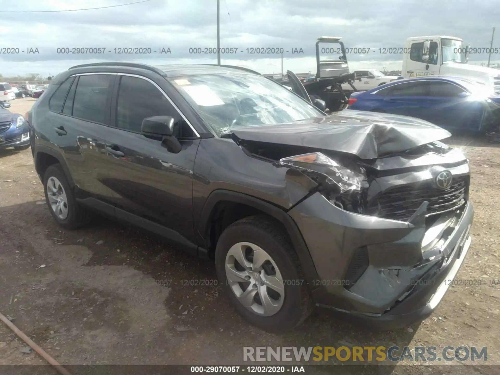 1 Photograph of a damaged car 2T3F1RFV3LC094424 TOYOTA RAV4 2020