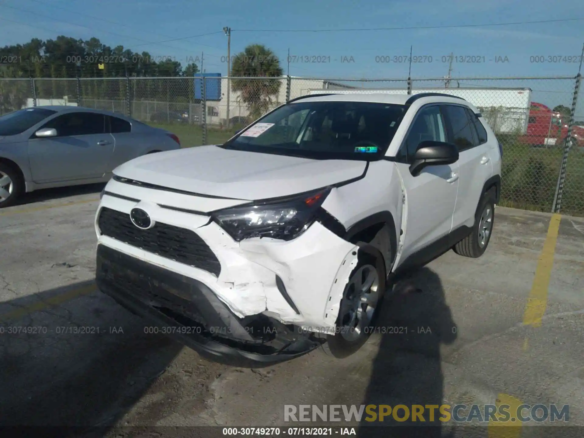 6 Photograph of a damaged car 2T3F1RFV3LC098778 TOYOTA RAV4 2020