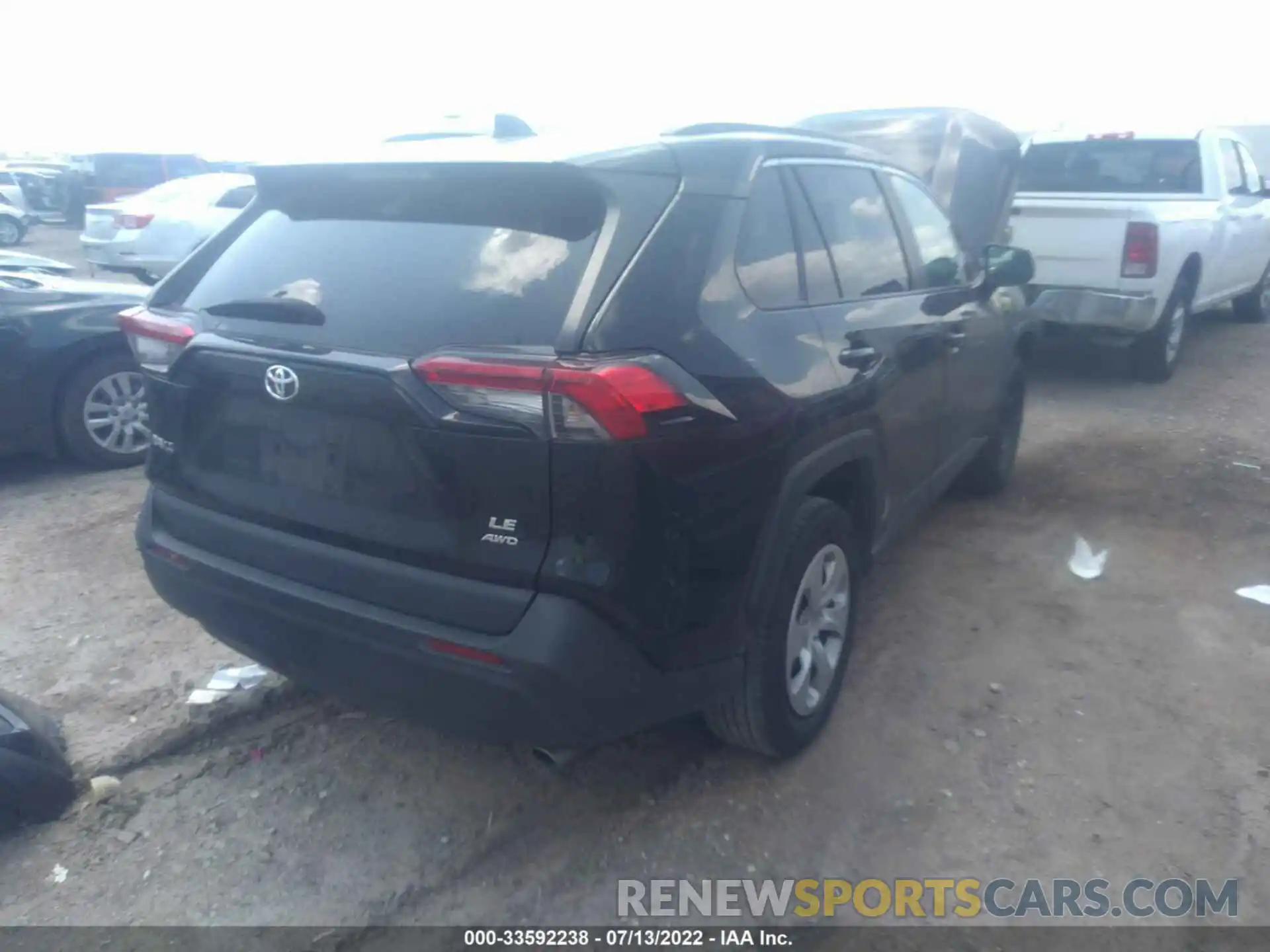 4 Photograph of a damaged car 2T3F1RFV3LC101131 TOYOTA RAV4 2020