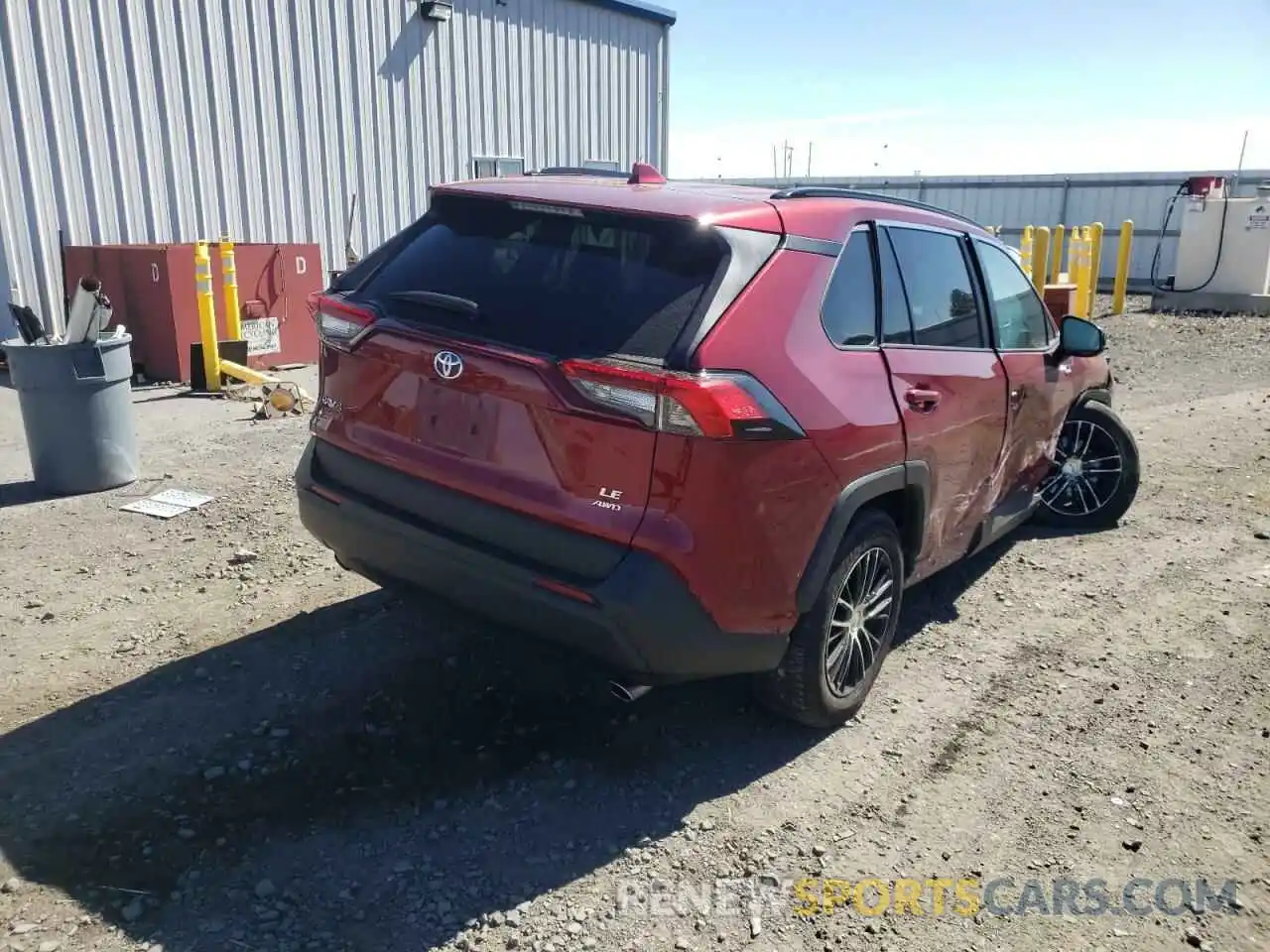 4 Photograph of a damaged car 2T3F1RFV3LC115725 TOYOTA RAV4 2020