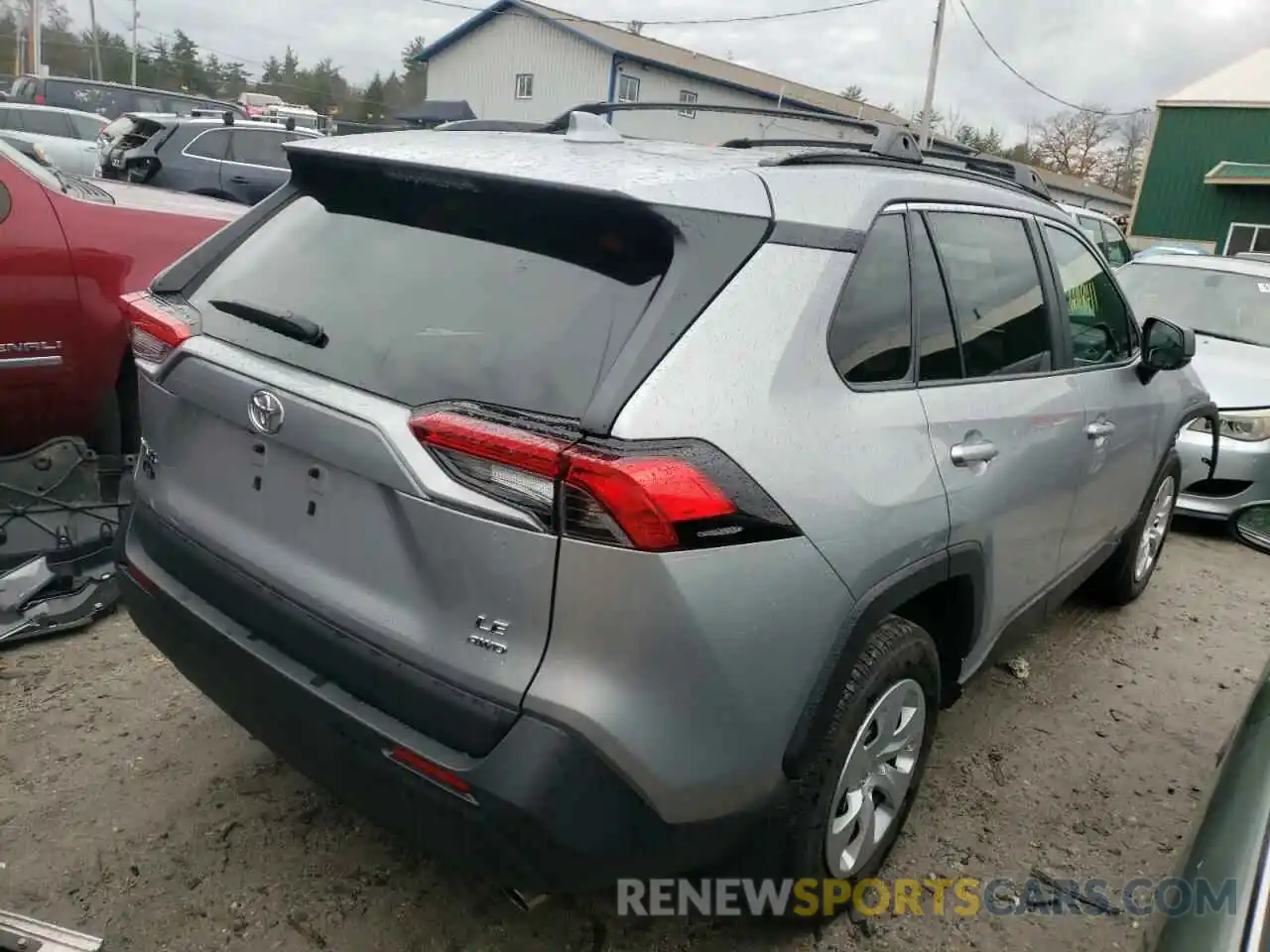 3 Photograph of a damaged car 2T3F1RFV3LC131388 TOYOTA RAV4 2020