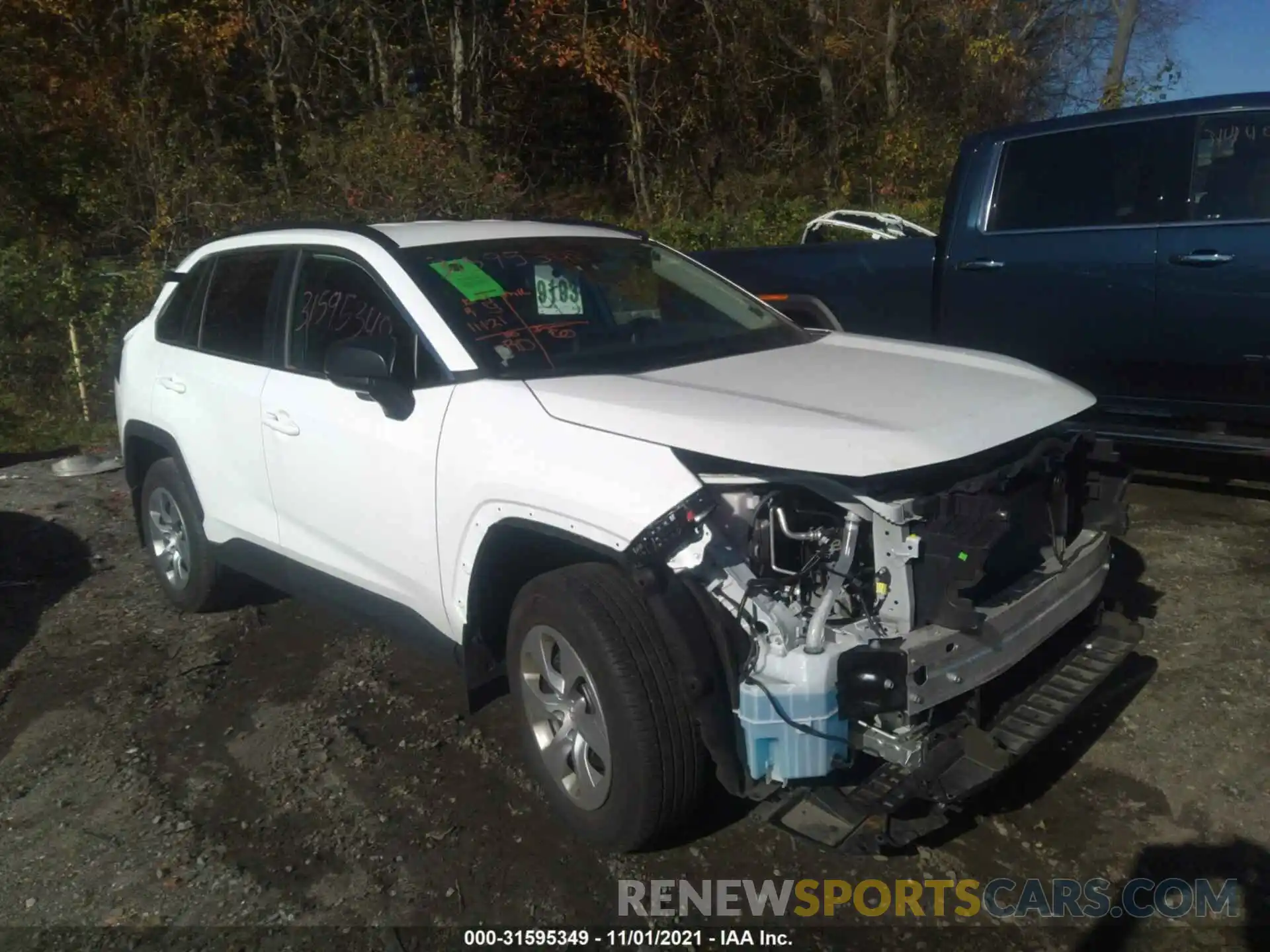 1 Photograph of a damaged car 2T3F1RFV3LW084359 TOYOTA RAV4 2020