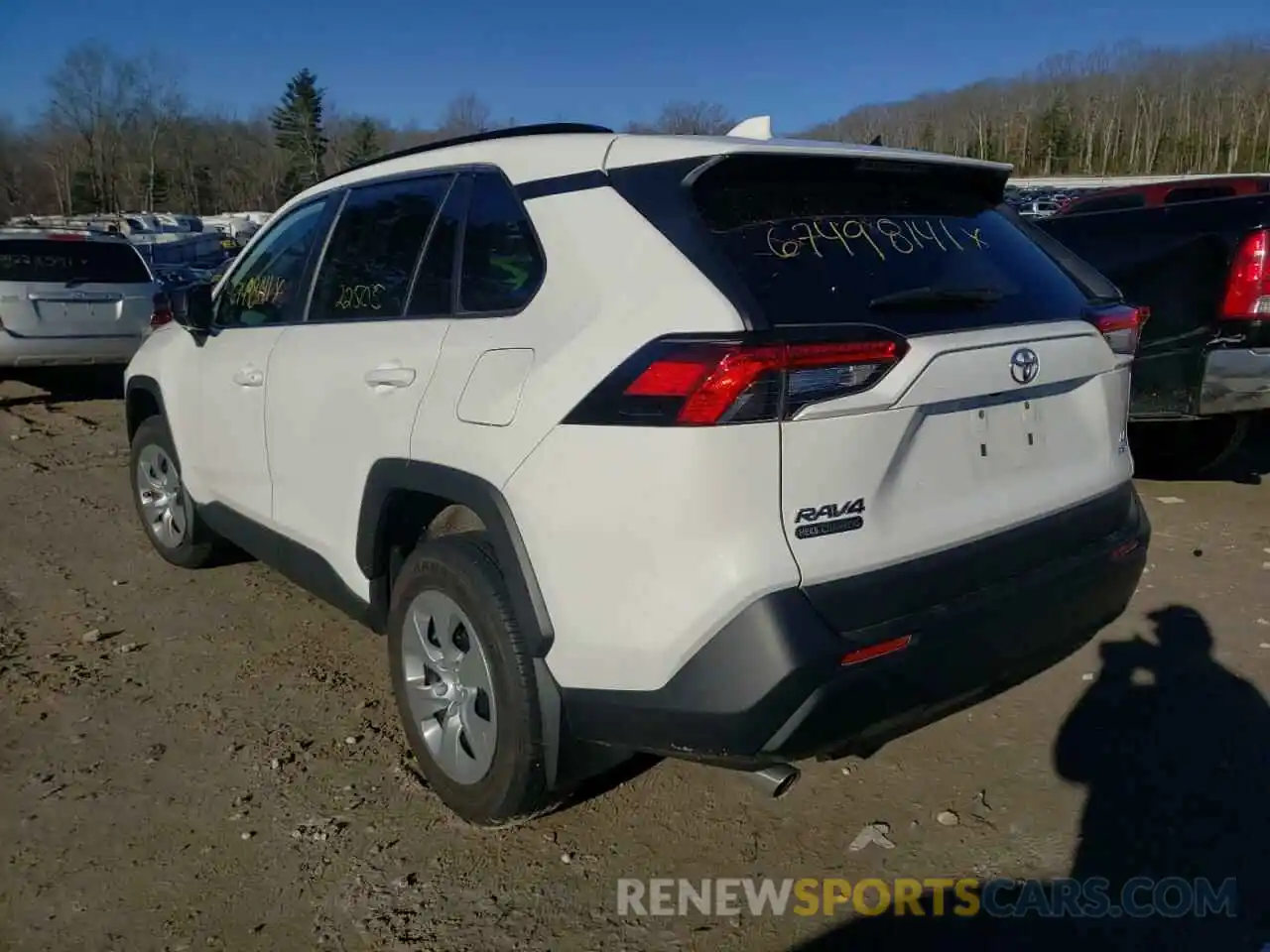 3 Photograph of a damaged car 2T3F1RFV3LW090338 TOYOTA RAV4 2020