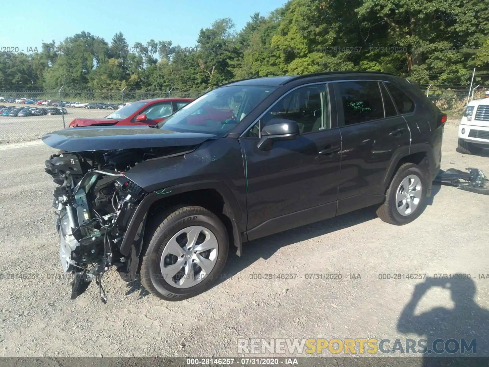 2 Photograph of a damaged car 2T3F1RFV3LW120907 TOYOTA RAV4 2020