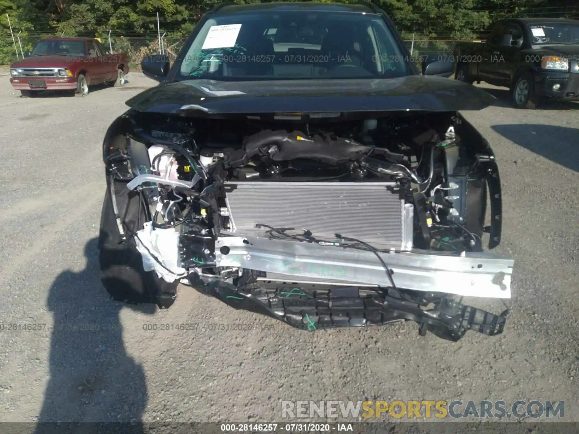 6 Photograph of a damaged car 2T3F1RFV3LW120907 TOYOTA RAV4 2020