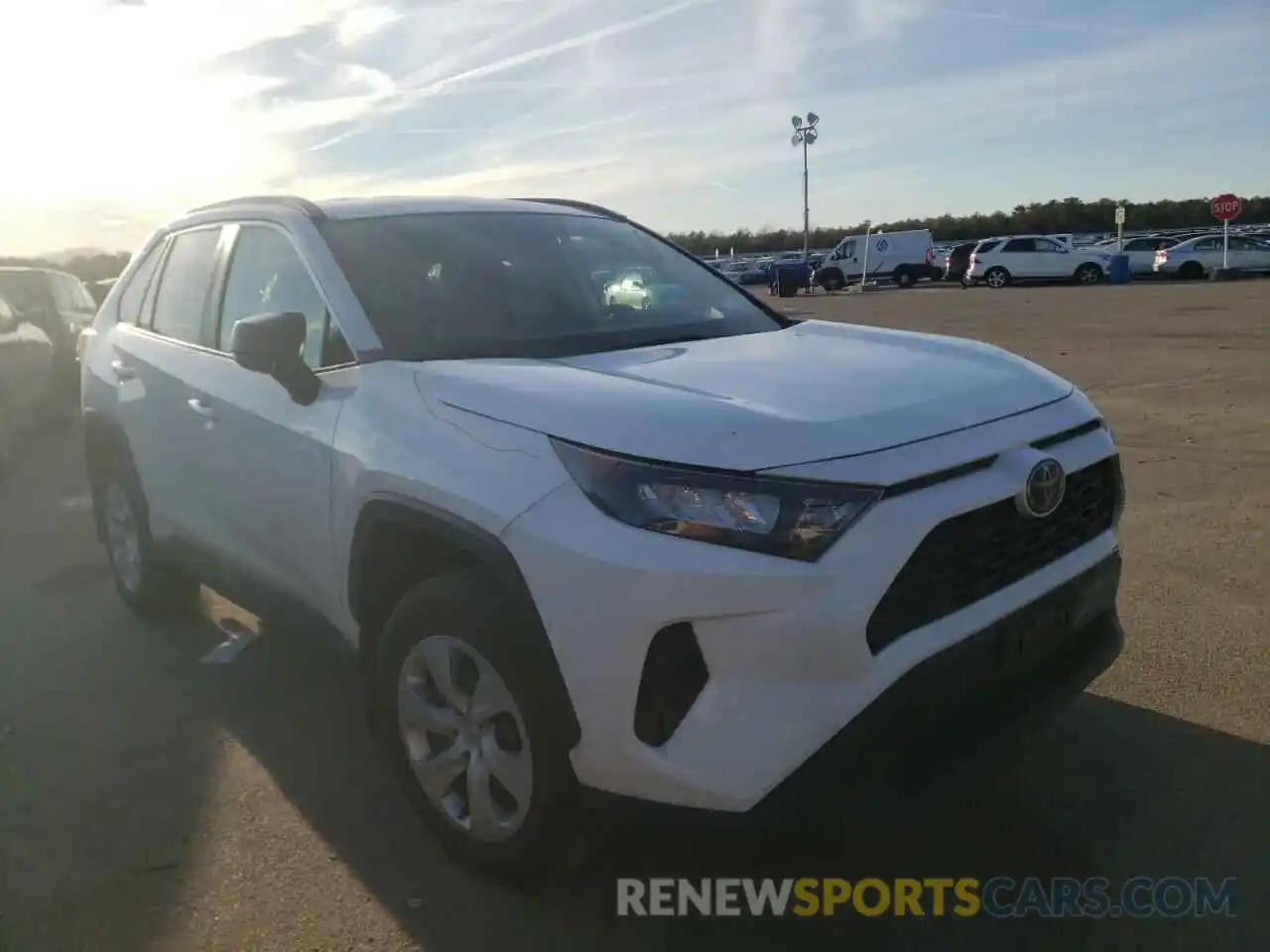 1 Photograph of a damaged car 2T3F1RFV3LW130949 TOYOTA RAV4 2020