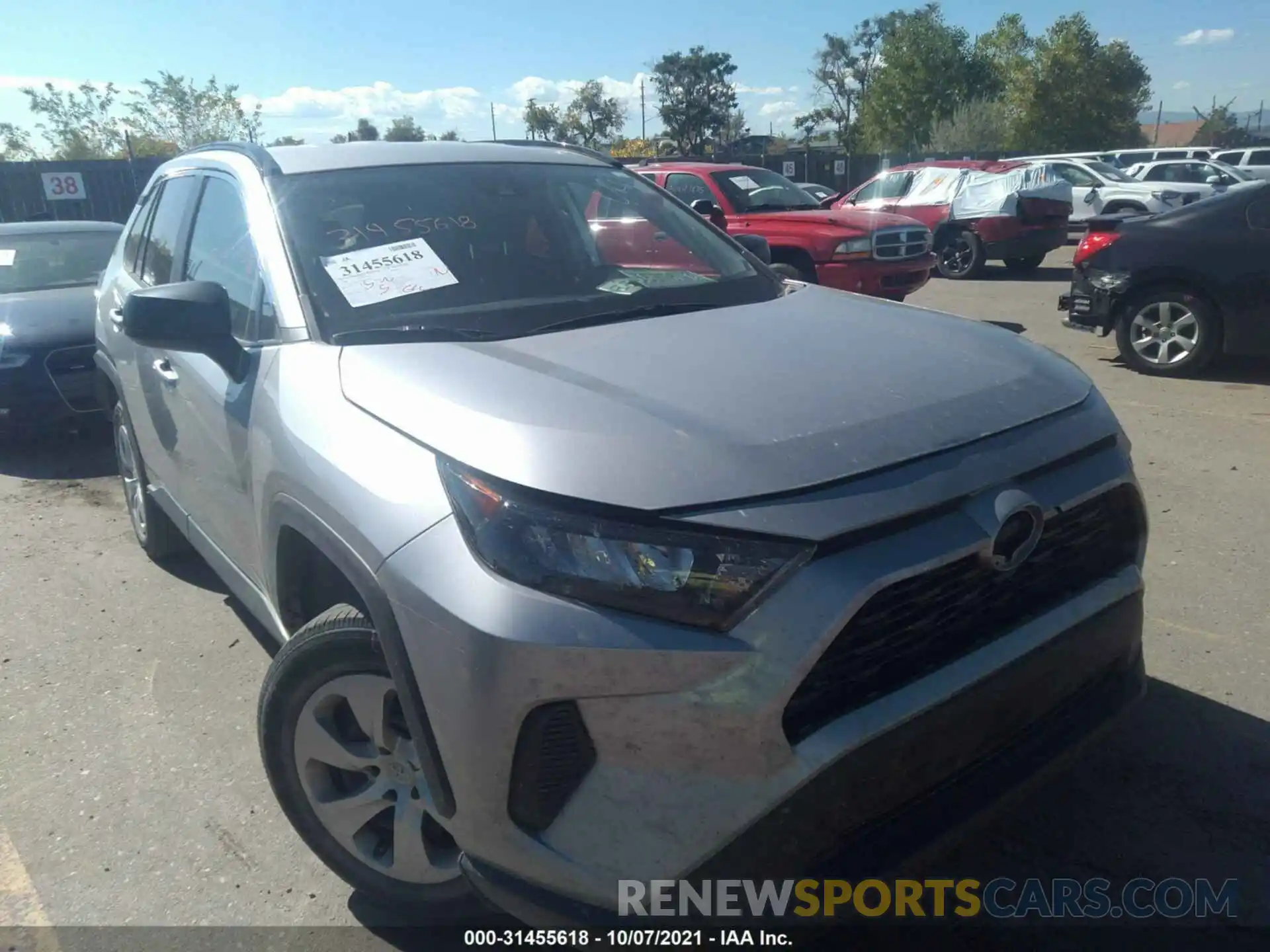 1 Photograph of a damaged car 2T3F1RFV4LC089653 TOYOTA RAV4 2020