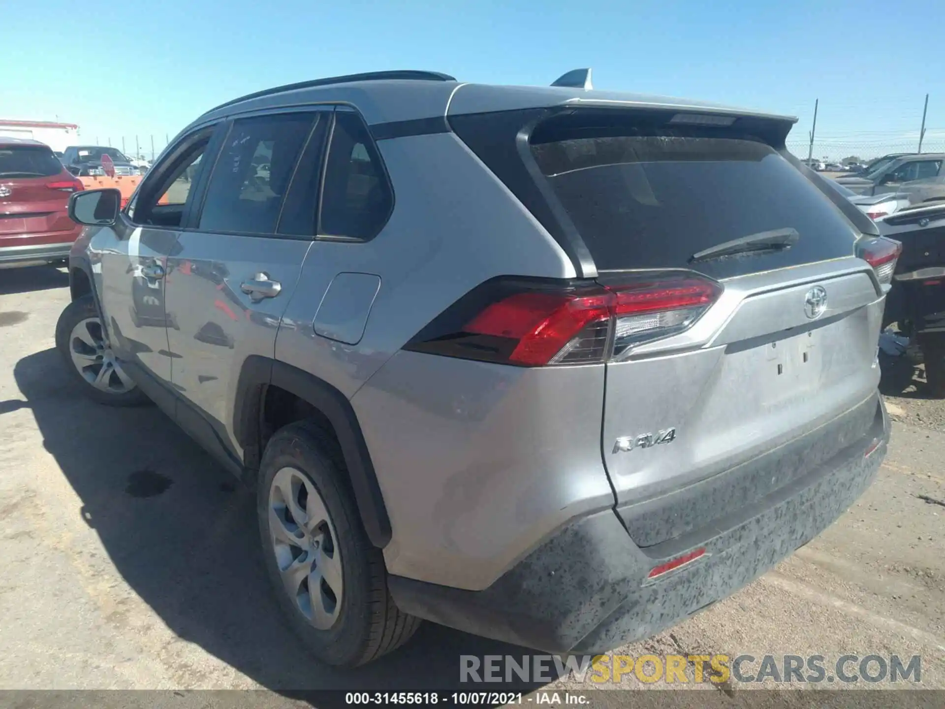 3 Photograph of a damaged car 2T3F1RFV4LC089653 TOYOTA RAV4 2020