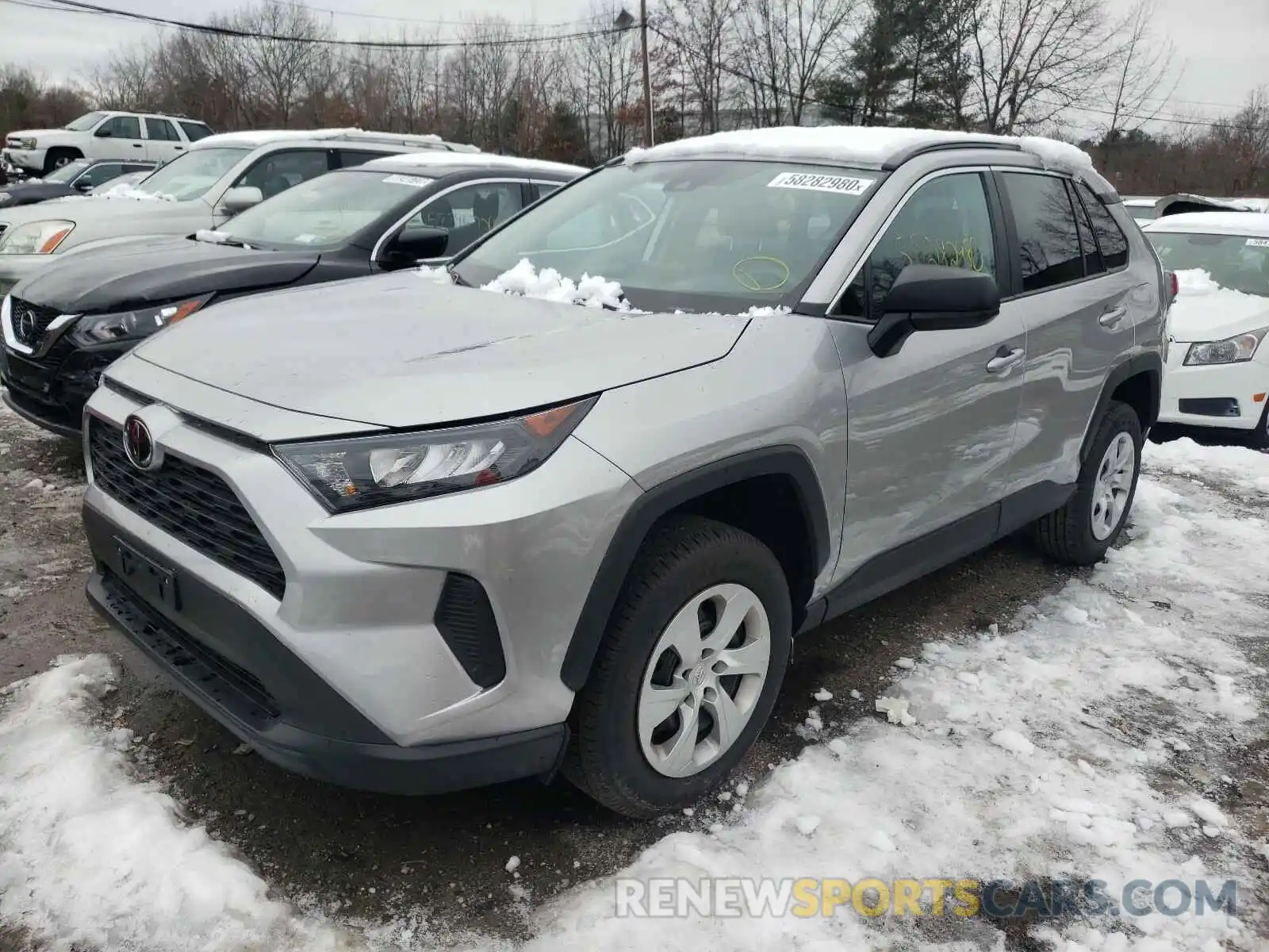 2 Photograph of a damaged car 2T3F1RFV4LC099034 TOYOTA RAV4 2020