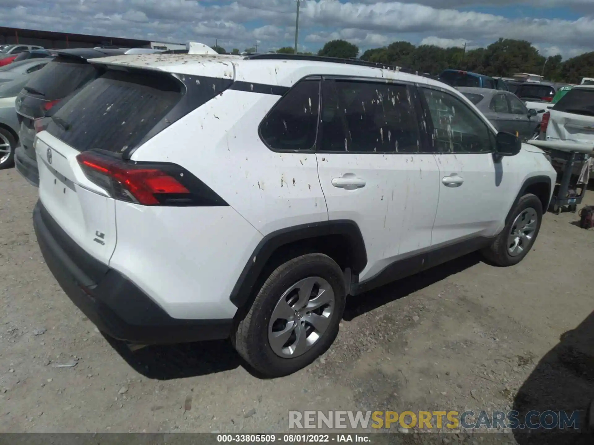 4 Photograph of a damaged car 2T3F1RFV4LC099776 TOYOTA RAV4 2020