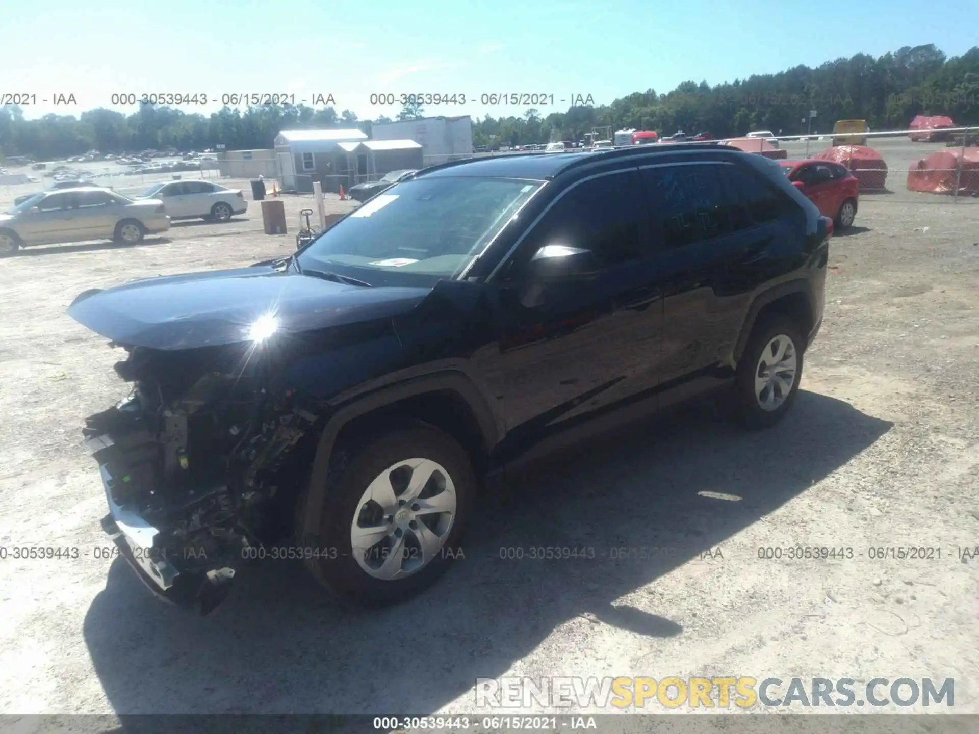 2 Фотография поврежденного автомобиля 2T3F1RFV4LC106807 TOYOTA RAV4 2020