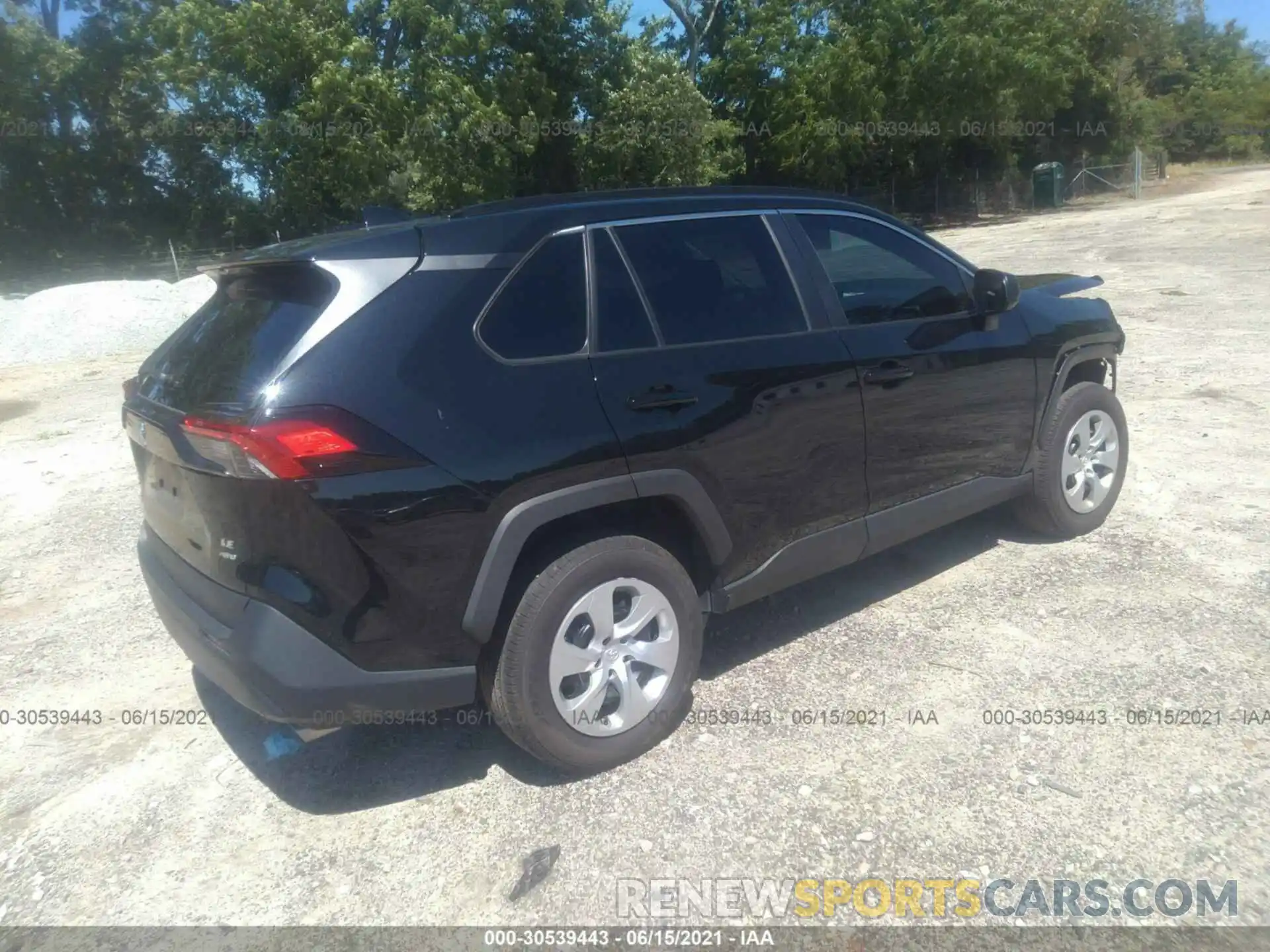 4 Photograph of a damaged car 2T3F1RFV4LC106807 TOYOTA RAV4 2020