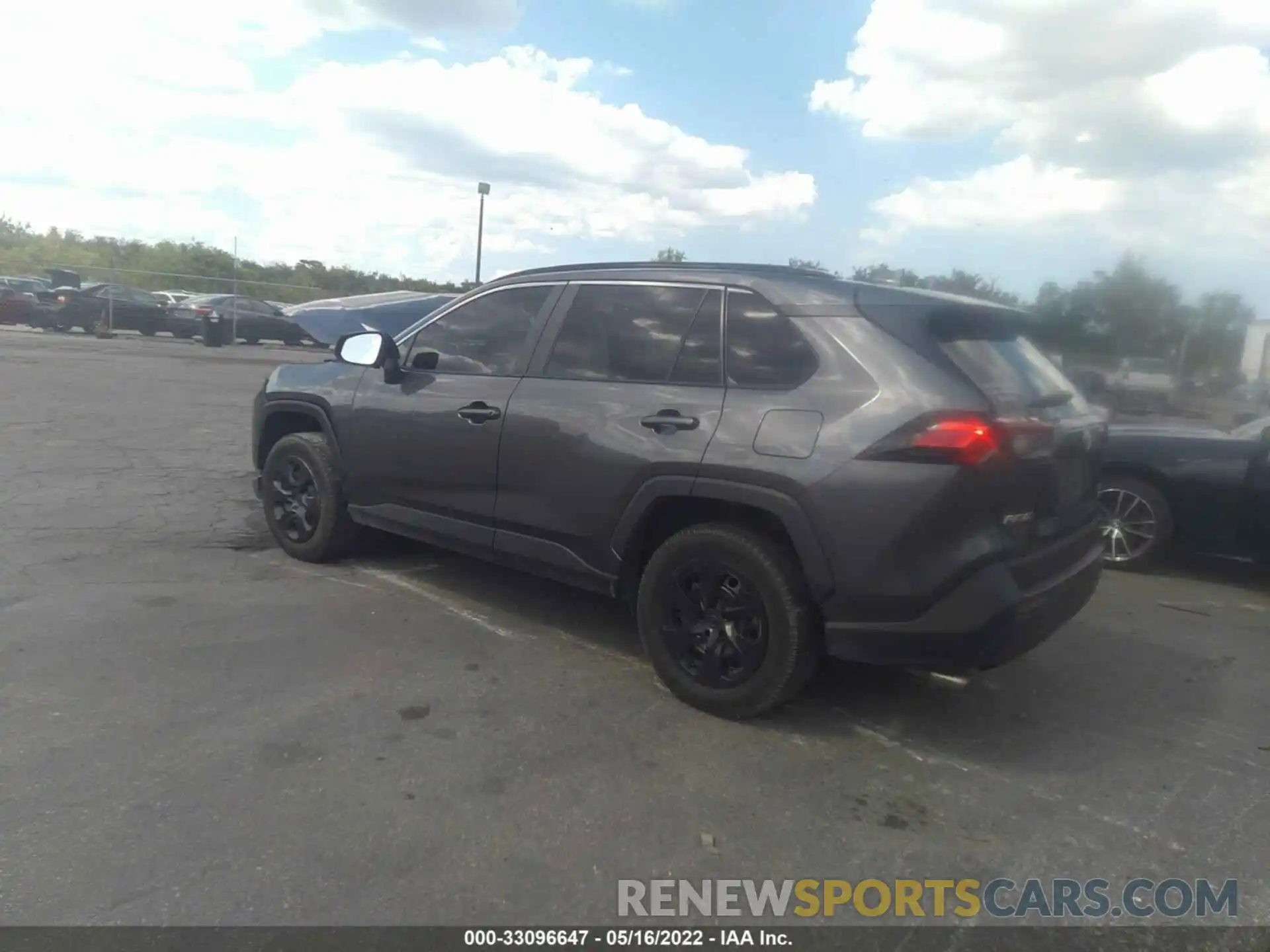 3 Photograph of a damaged car 2T3F1RFV4LC117483 TOYOTA RAV4 2020