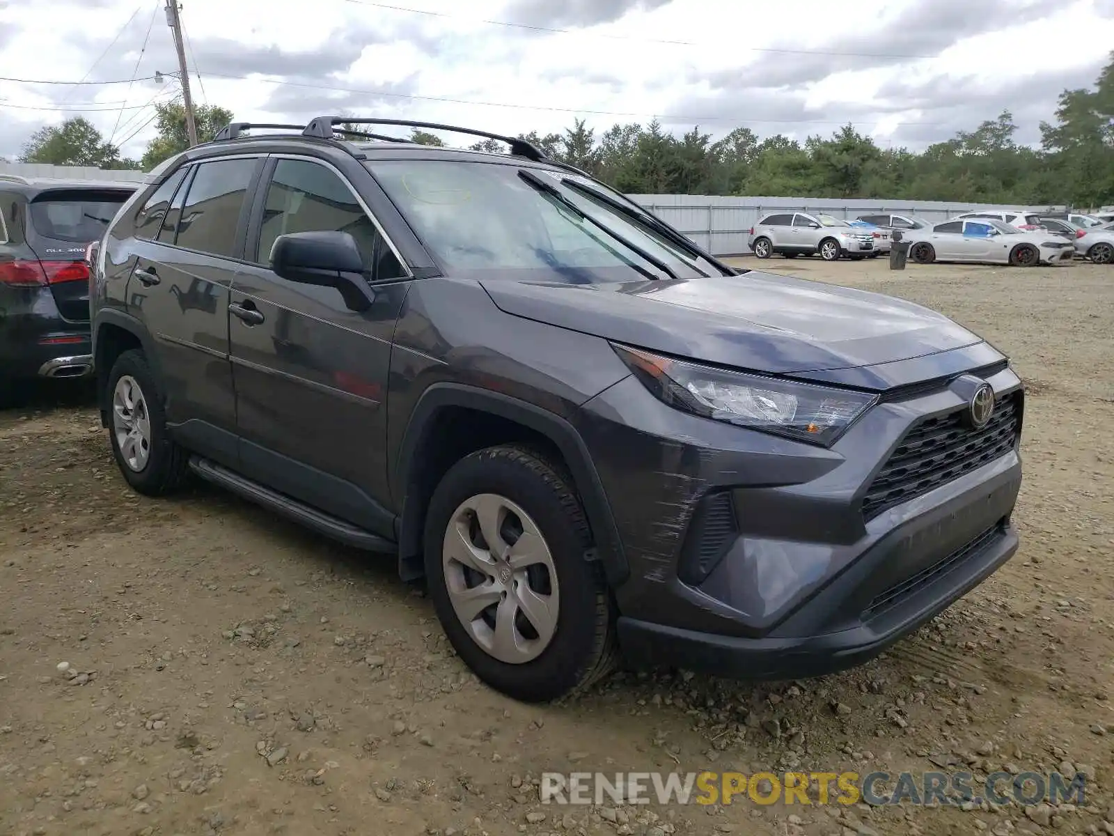 1 Photograph of a damaged car 2T3F1RFV4LC120867 TOYOTA RAV4 2020