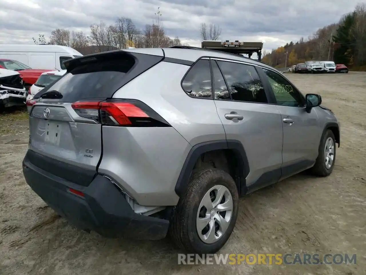 4 Photograph of a damaged car 2T3F1RFV4LC134350 TOYOTA RAV4 2020