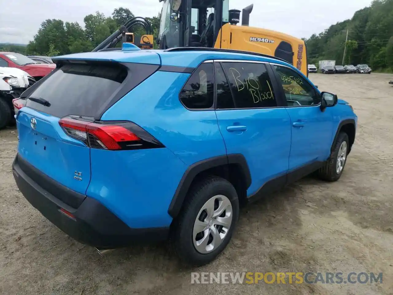 4 Photograph of a damaged car 2T3F1RFV4LC135482 TOYOTA RAV4 2020