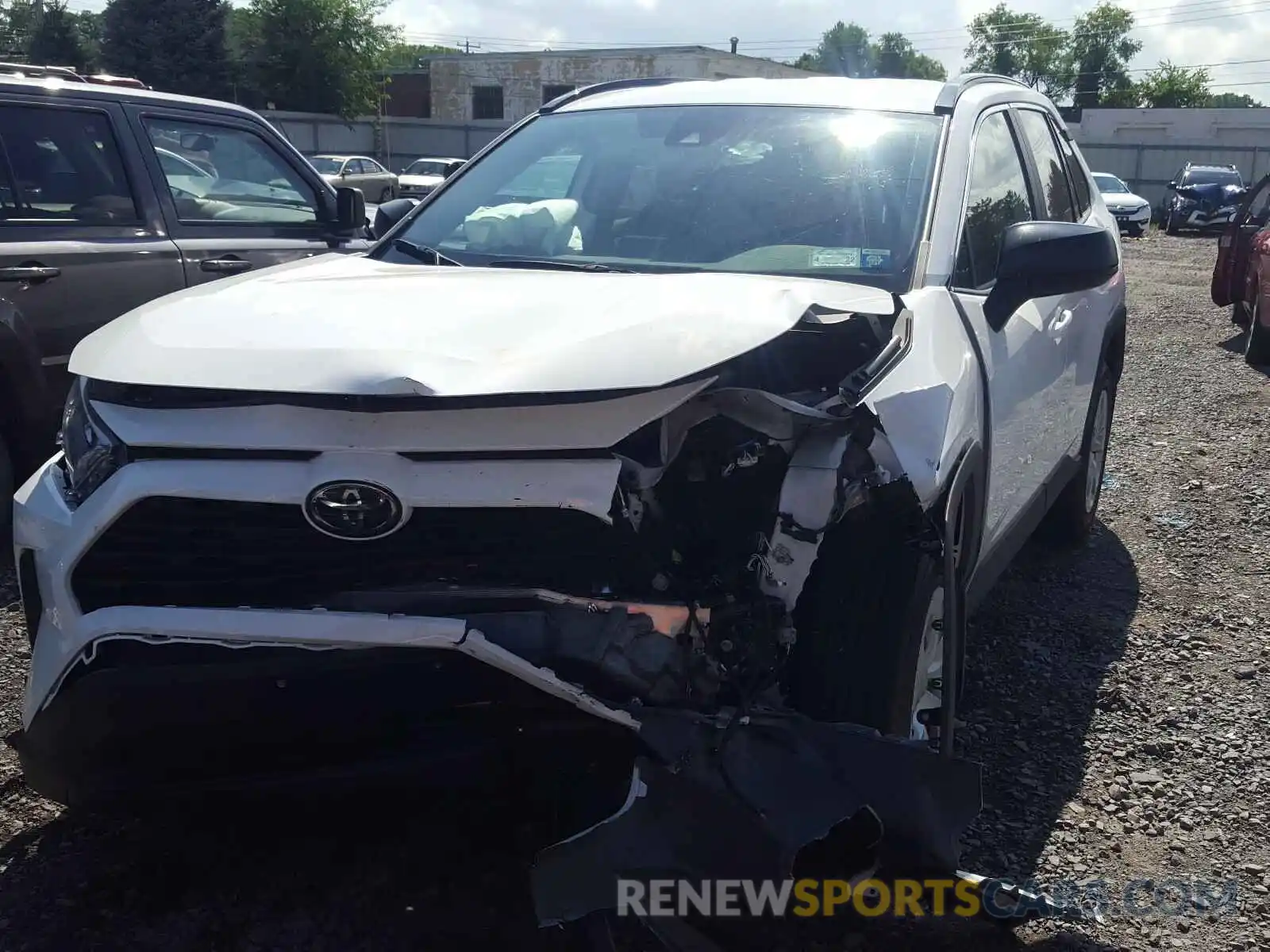 2 Photograph of a damaged car 2T3F1RFV4LW092177 TOYOTA RAV4 2020