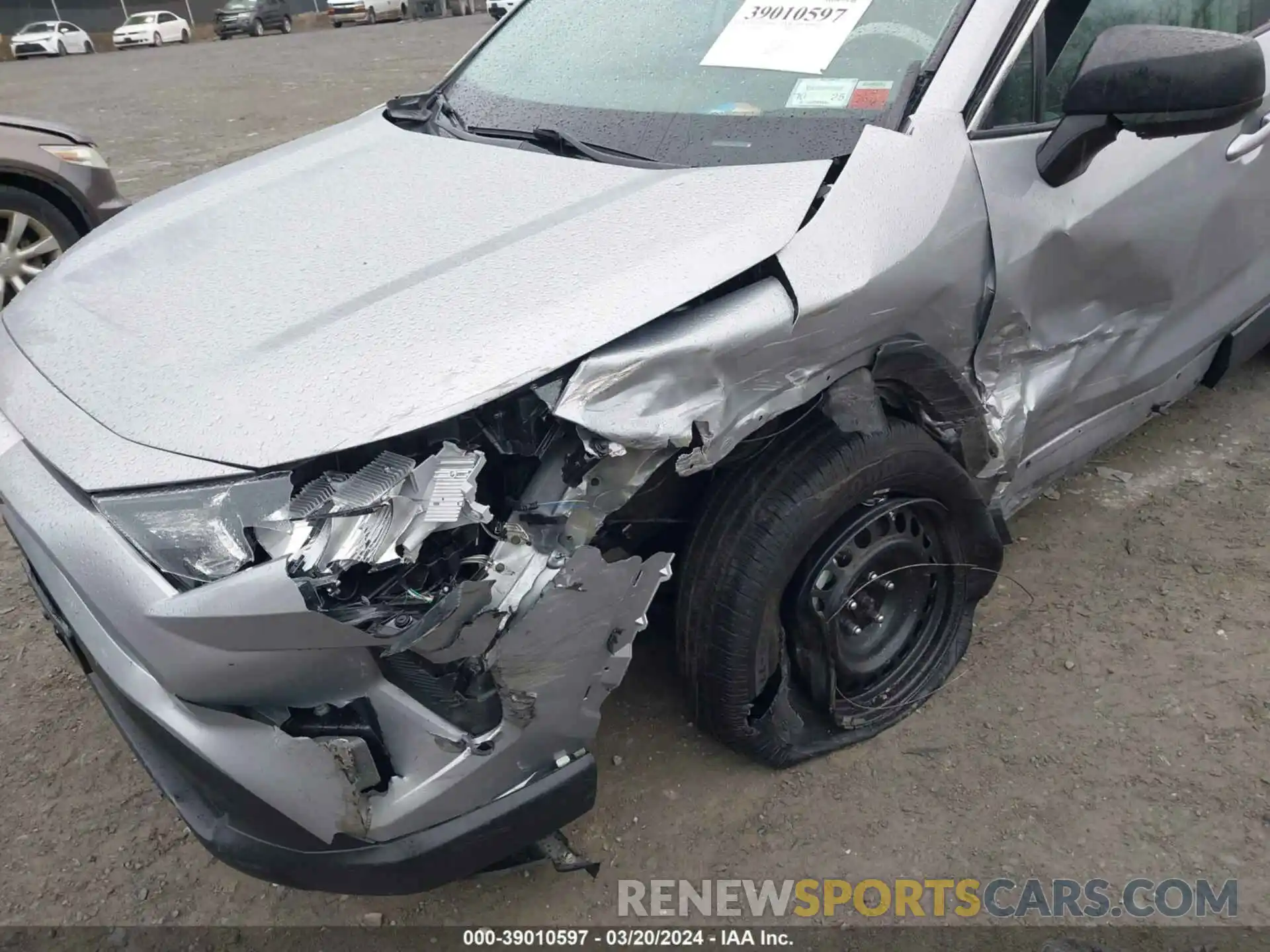 6 Photograph of a damaged car 2T3F1RFV4LW135318 TOYOTA RAV4 2020