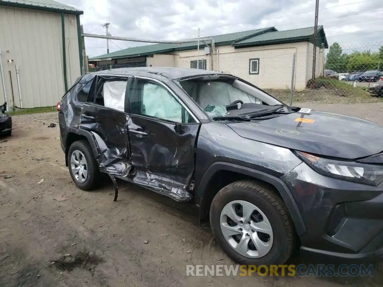 9 Photograph of a damaged car 2T3F1RFV5LC084610 TOYOTA RAV4 2020