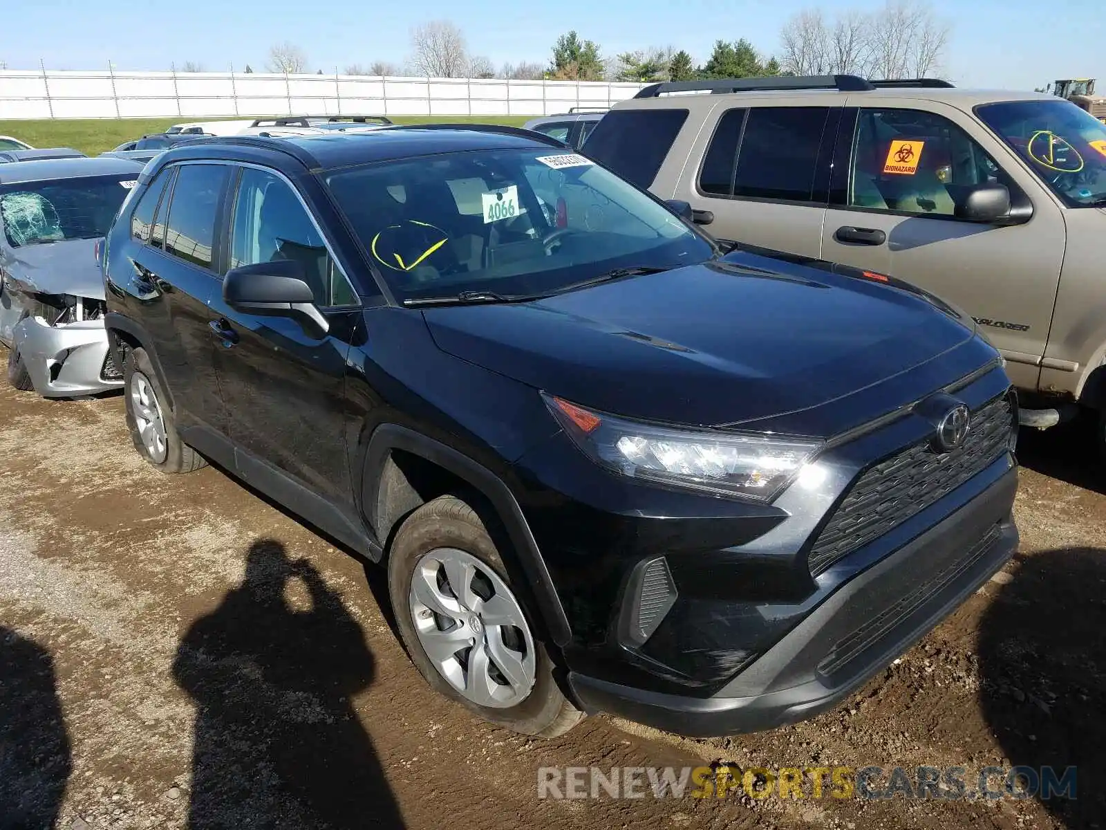 1 Photograph of a damaged car 2T3F1RFV5LC093825 TOYOTA RAV4 2020