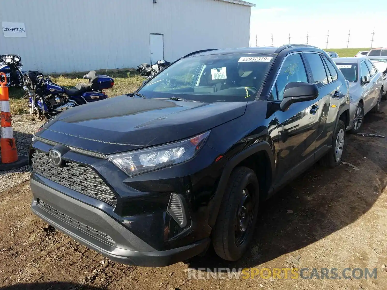 2 Photograph of a damaged car 2T3F1RFV5LC093825 TOYOTA RAV4 2020