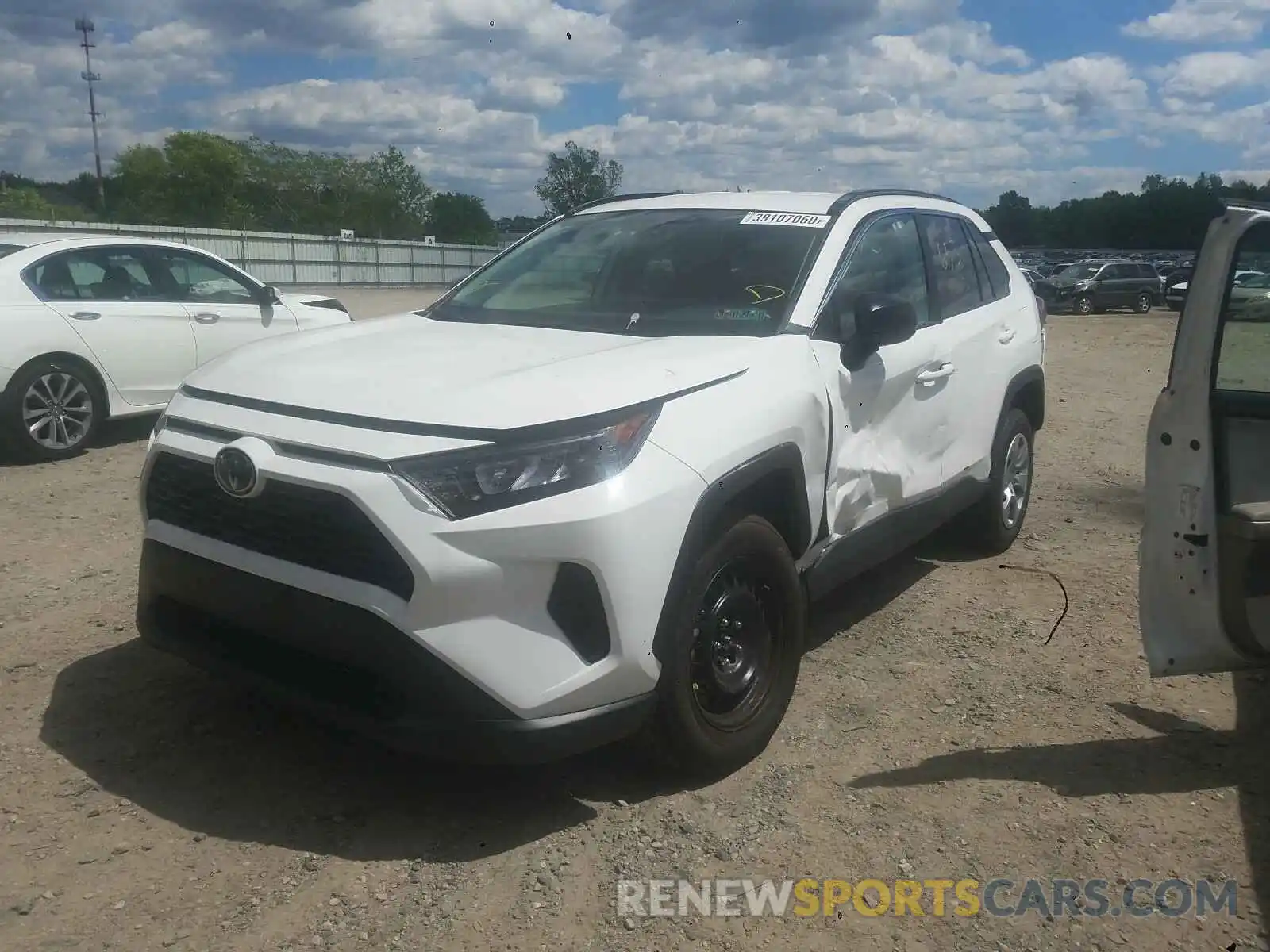 2 Photograph of a damaged car 2T3F1RFV5LW087991 TOYOTA RAV4 2020