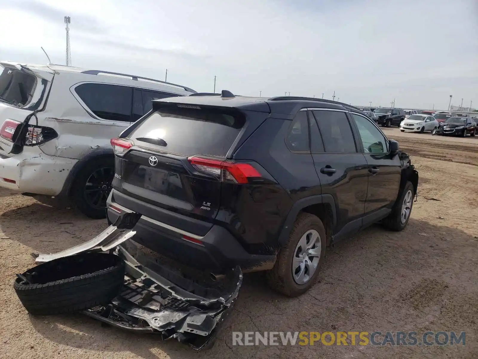 4 Photograph of a damaged car 2T3F1RFV6LC079075 TOYOTA RAV4 2020