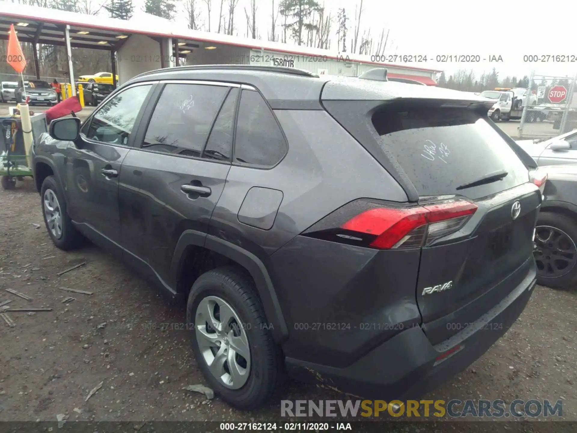 3 Photograph of a damaged car 2T3F1RFV6LC083255 TOYOTA RAV4 2020