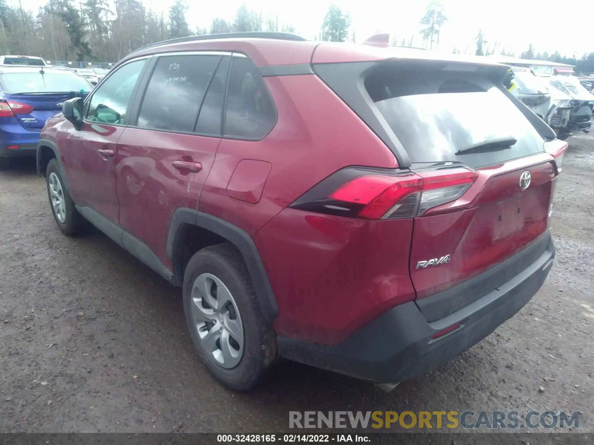 3 Photograph of a damaged car 2T3F1RFV6LC086852 TOYOTA RAV4 2020