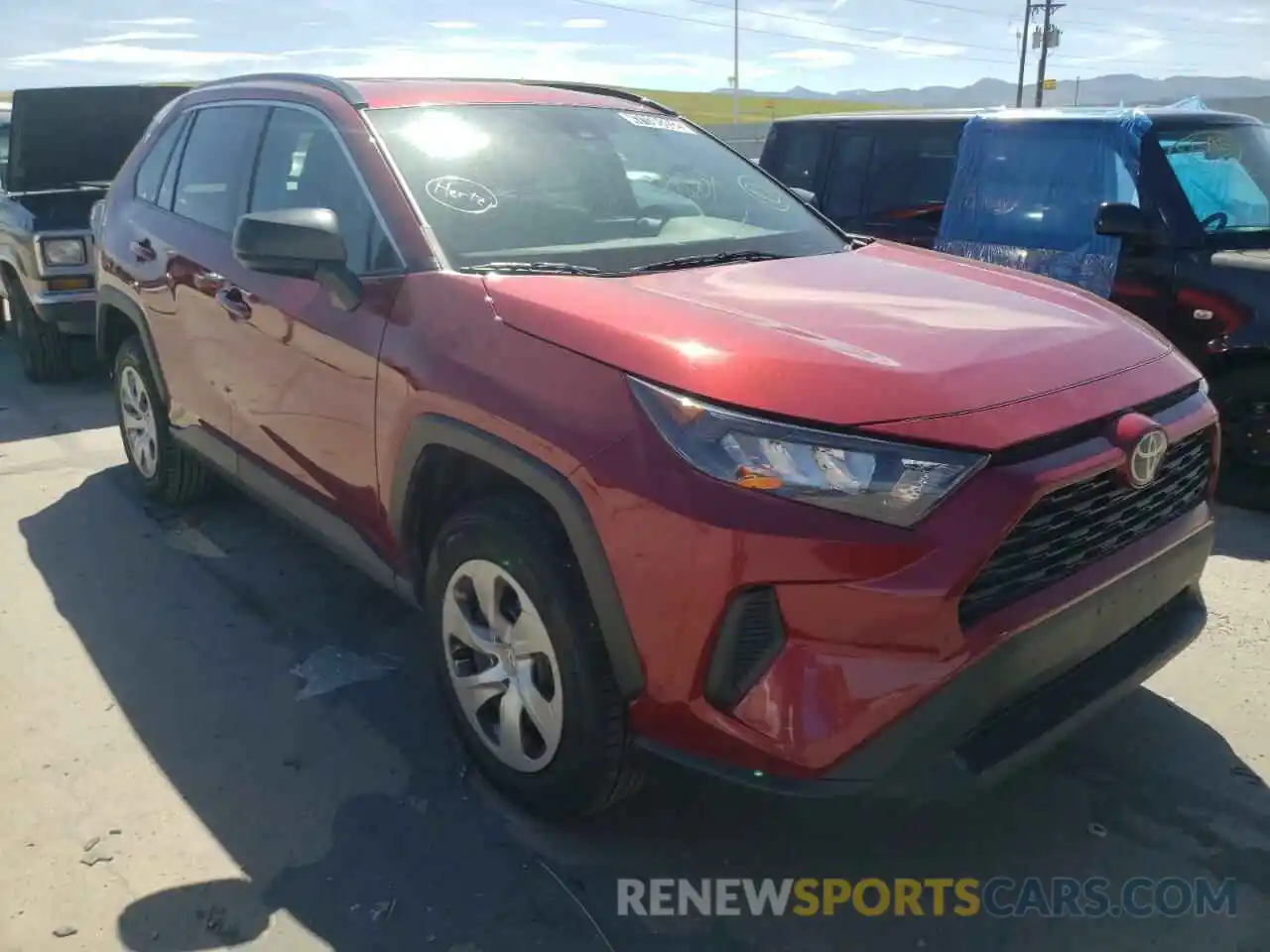 1 Photograph of a damaged car 2T3F1RFV6LC097141 TOYOTA RAV4 2020