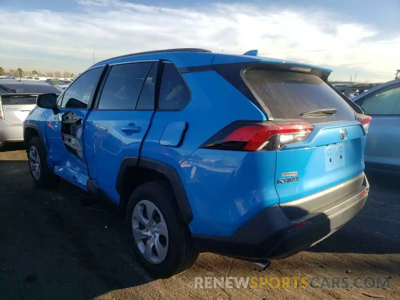 3 Photograph of a damaged car 2T3F1RFV6LC103472 TOYOTA RAV4 2020