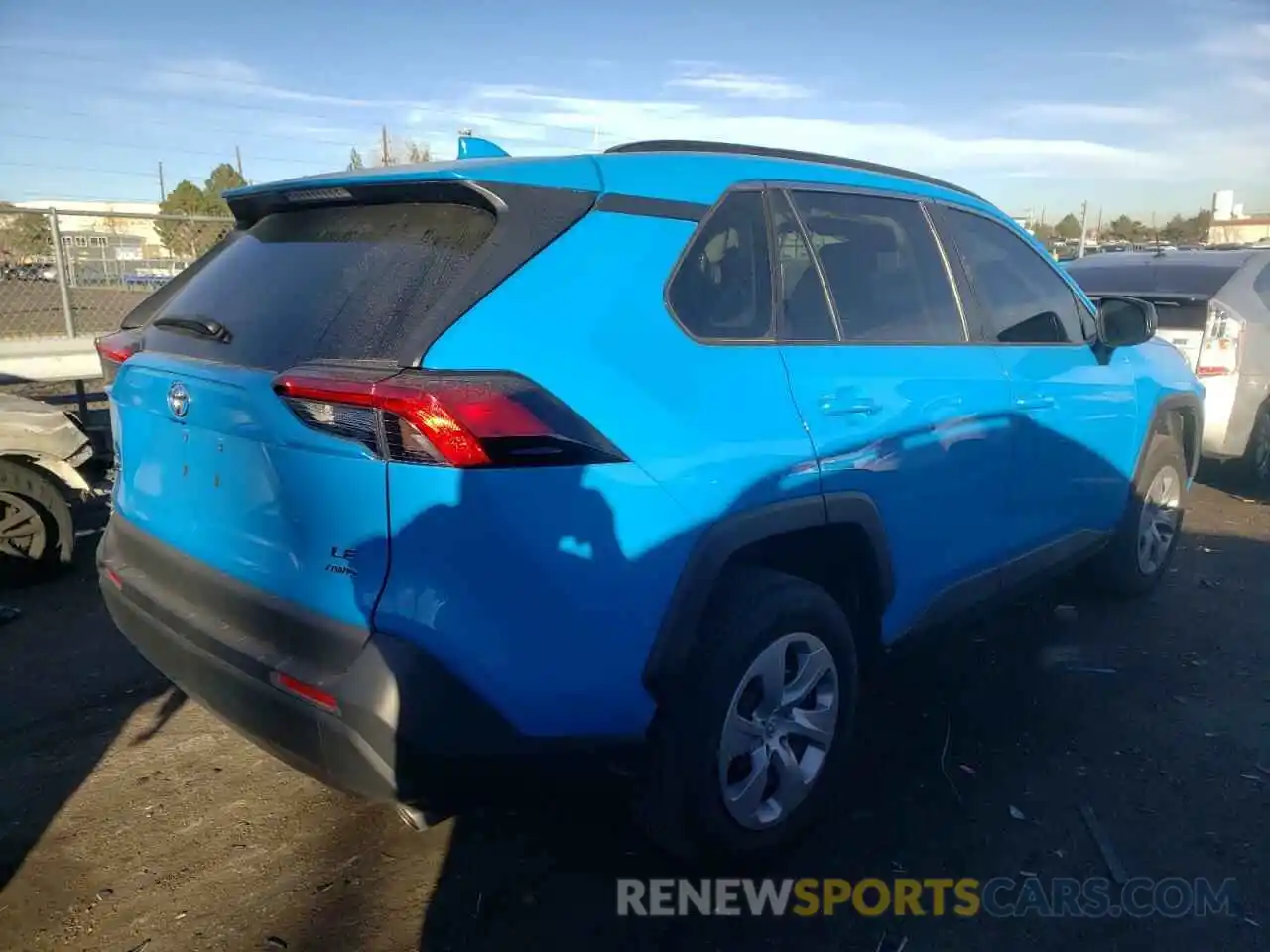 4 Photograph of a damaged car 2T3F1RFV6LC103472 TOYOTA RAV4 2020