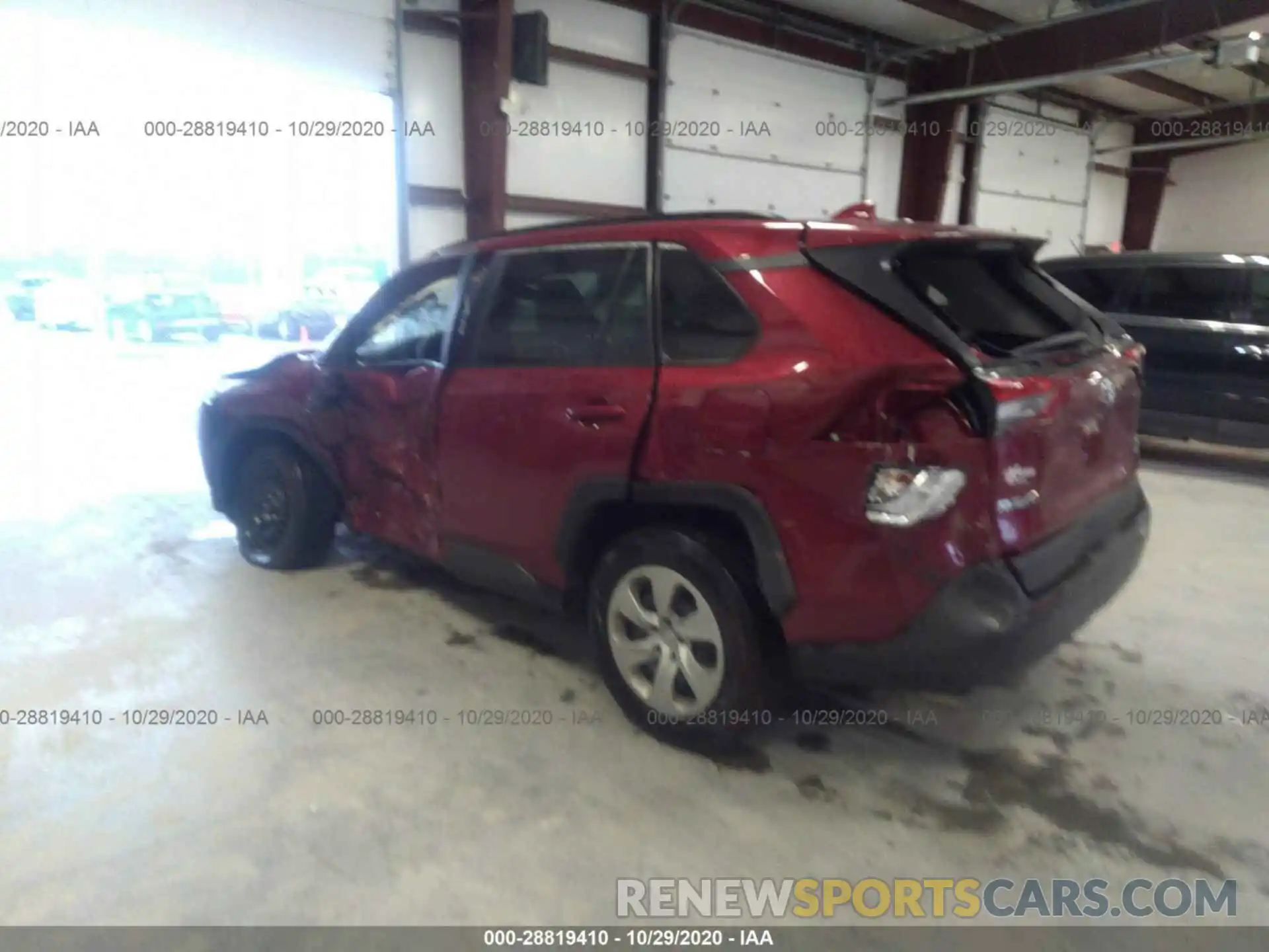 3 Photograph of a damaged car 2T3F1RFV6LC115380 TOYOTA RAV4 2020