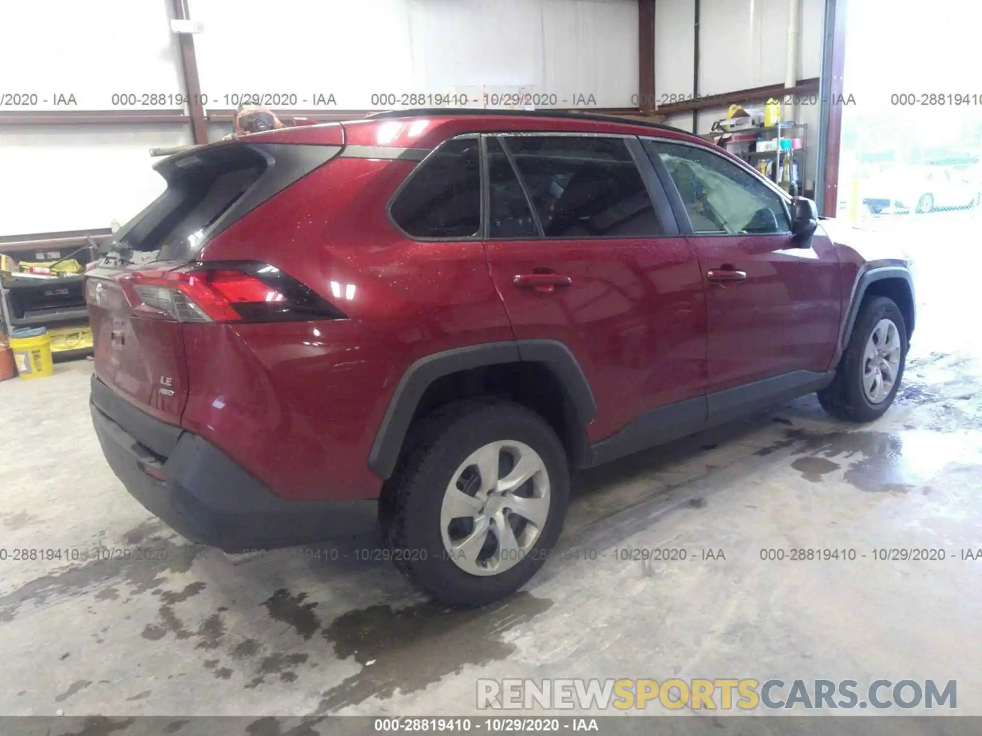 4 Photograph of a damaged car 2T3F1RFV6LC115380 TOYOTA RAV4 2020