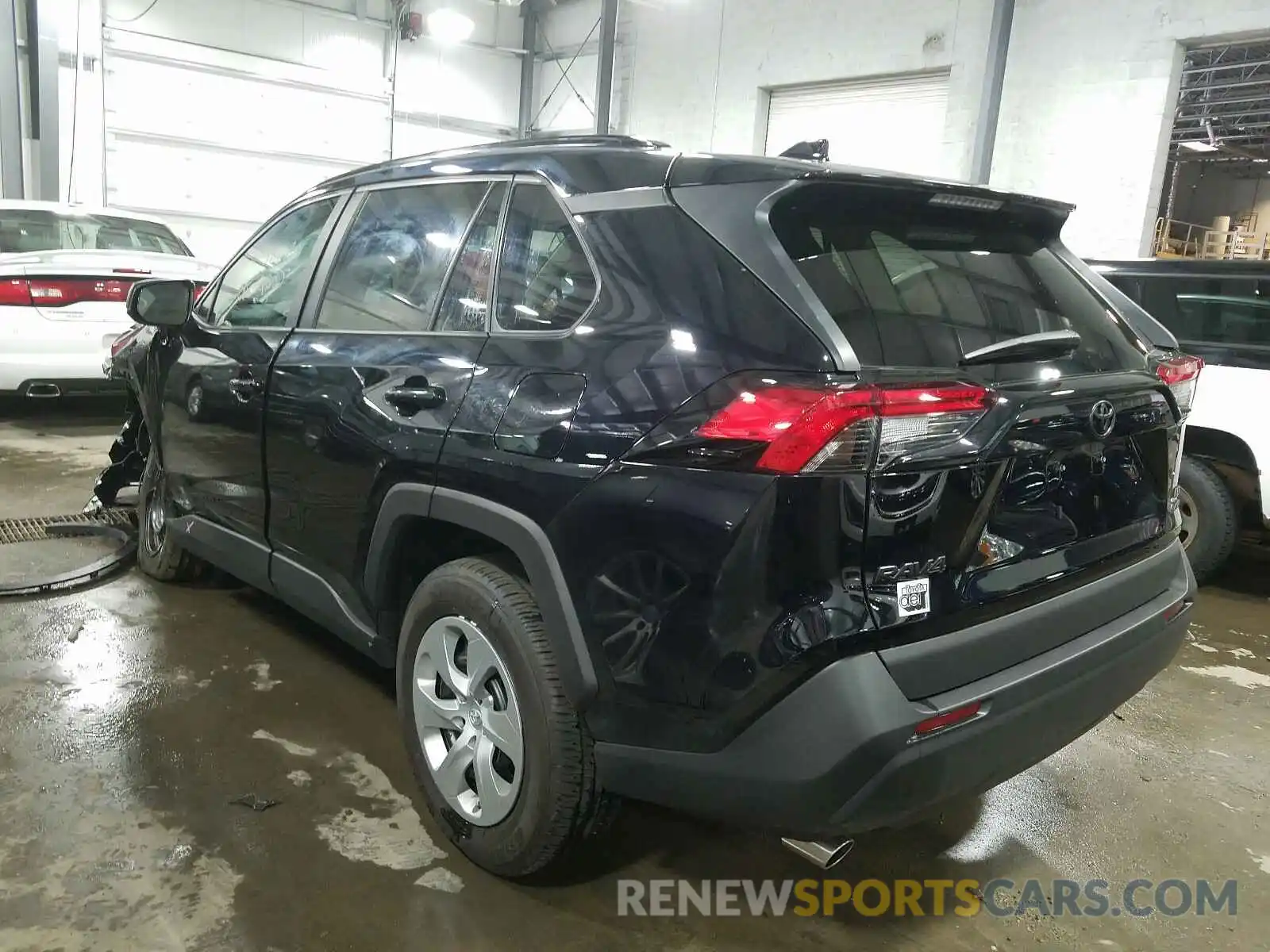 3 Photograph of a damaged car 2T3F1RFV6LW087420 TOYOTA RAV4 2020