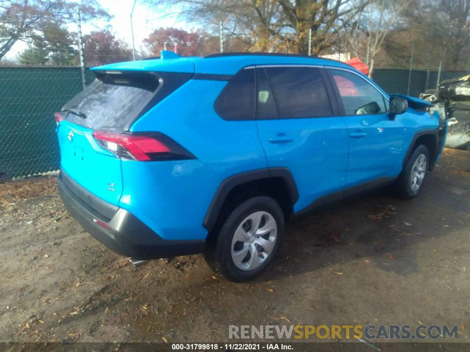 4 Photograph of a damaged car 2T3F1RFV6LW093413 TOYOTA RAV4 2020