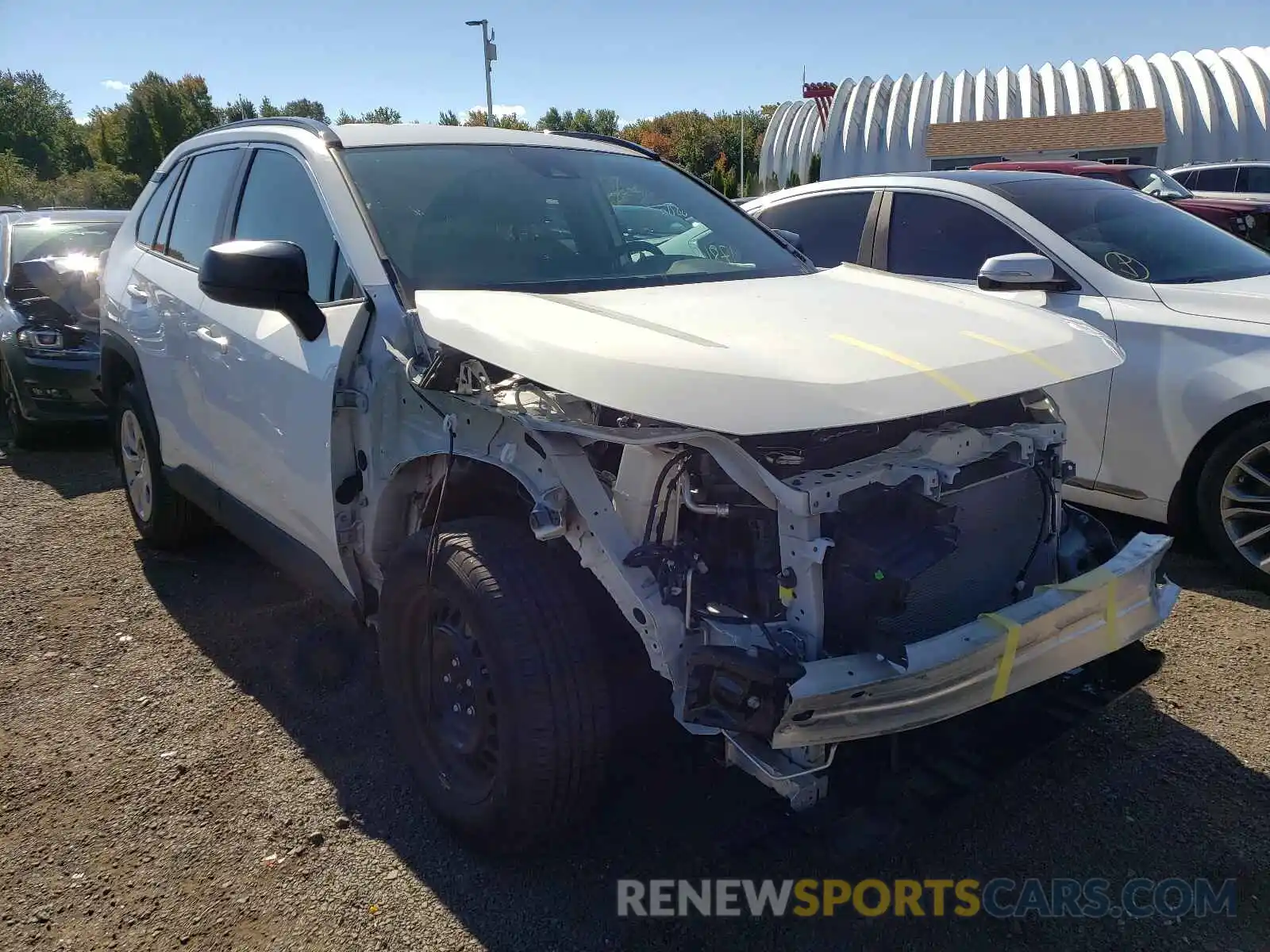 1 Photograph of a damaged car 2T3F1RFV6LW099955 TOYOTA RAV4 2020