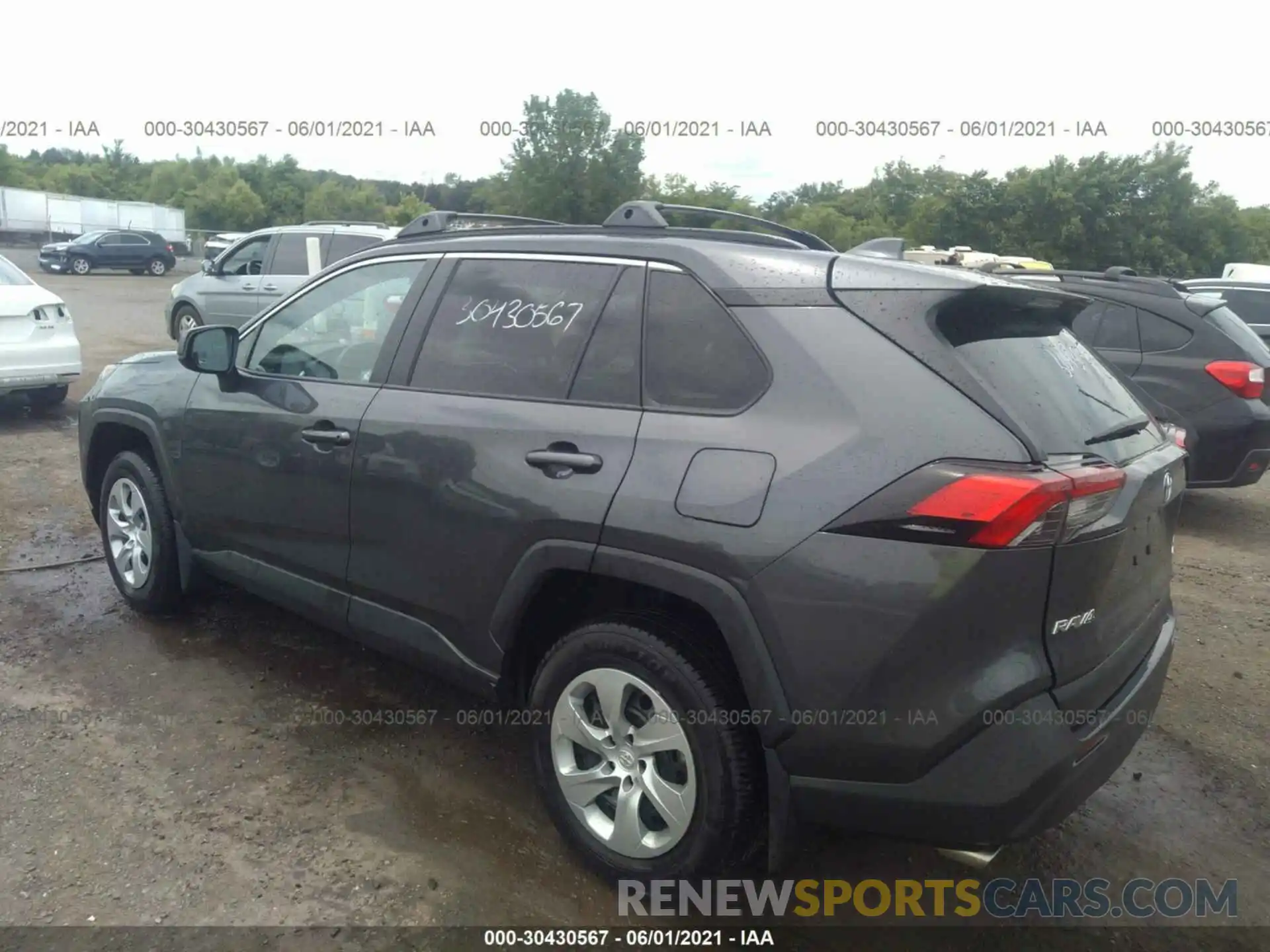 3 Photograph of a damaged car 2T3F1RFV6LW117225 TOYOTA RAV4 2020