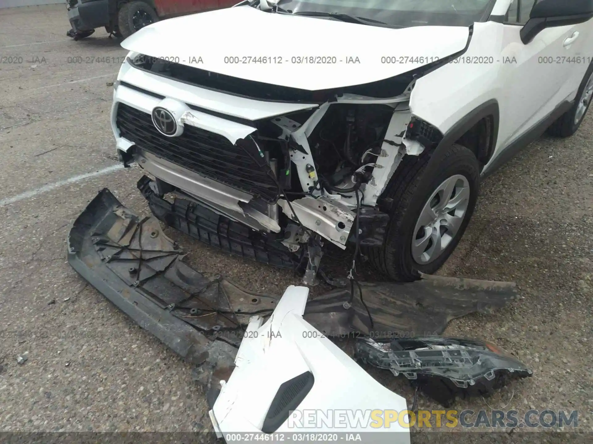 6 Photograph of a damaged car 2T3F1RFV7LC068120 TOYOTA RAV4 2020