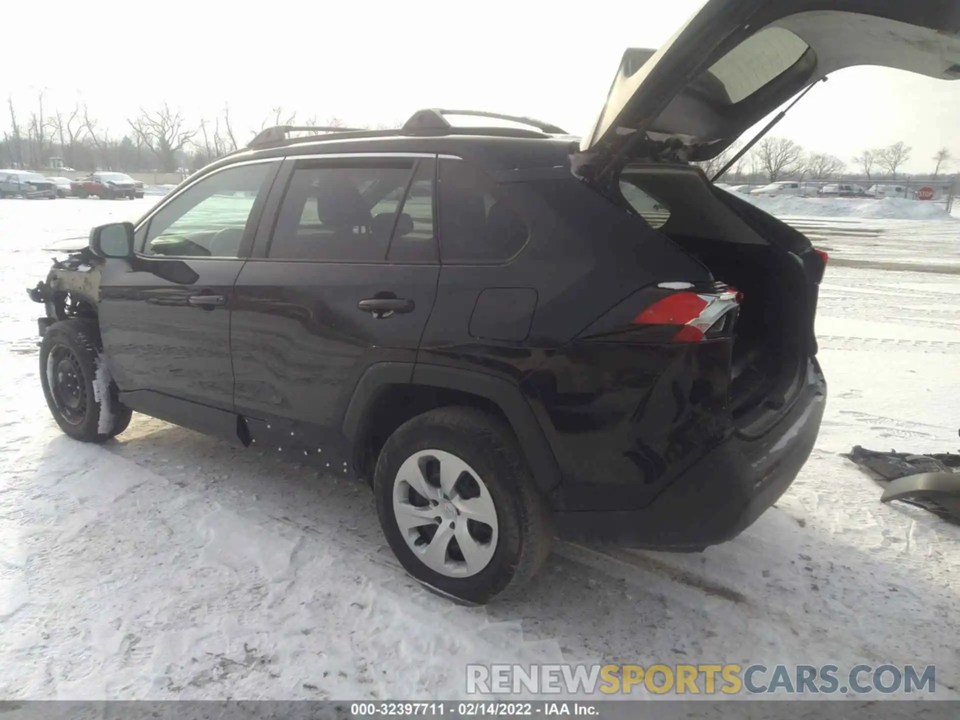 3 Photograph of a damaged car 2T3F1RFV7LC074676 TOYOTA RAV4 2020