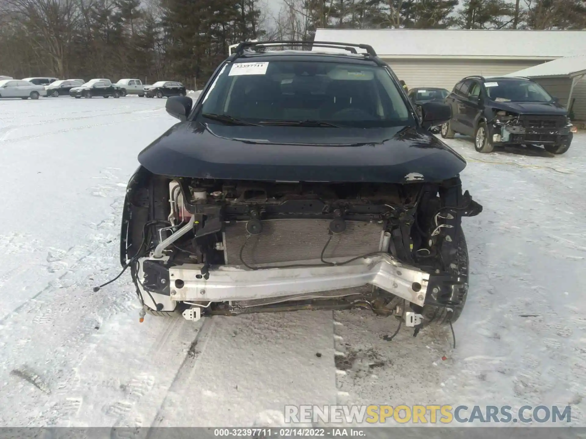 6 Photograph of a damaged car 2T3F1RFV7LC074676 TOYOTA RAV4 2020