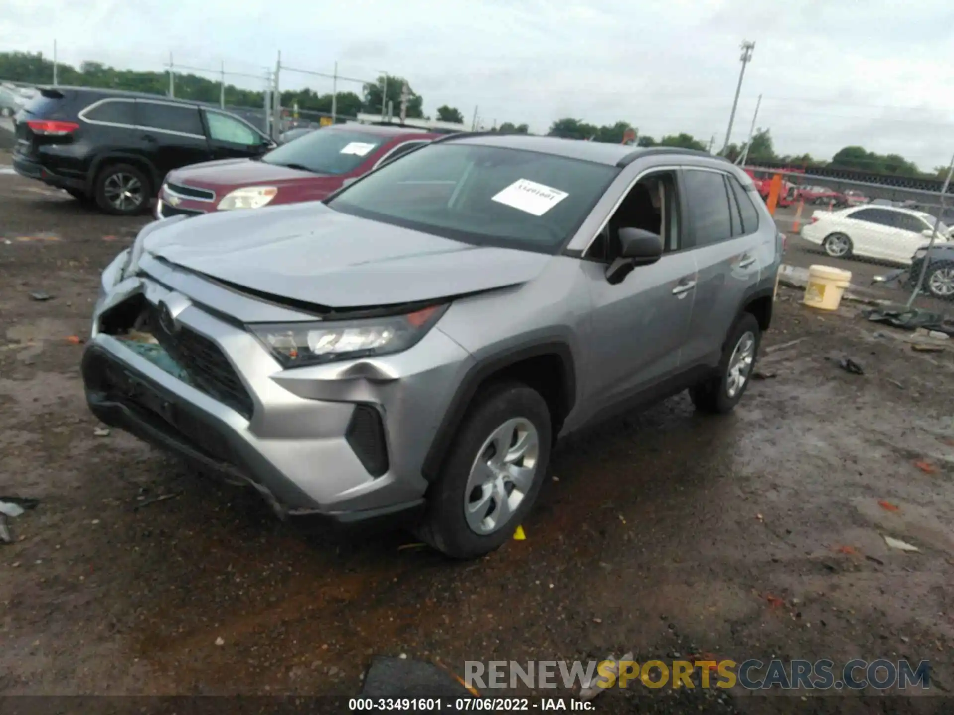 2 Photograph of a damaged car 2T3F1RFV7LC081191 TOYOTA RAV4 2020