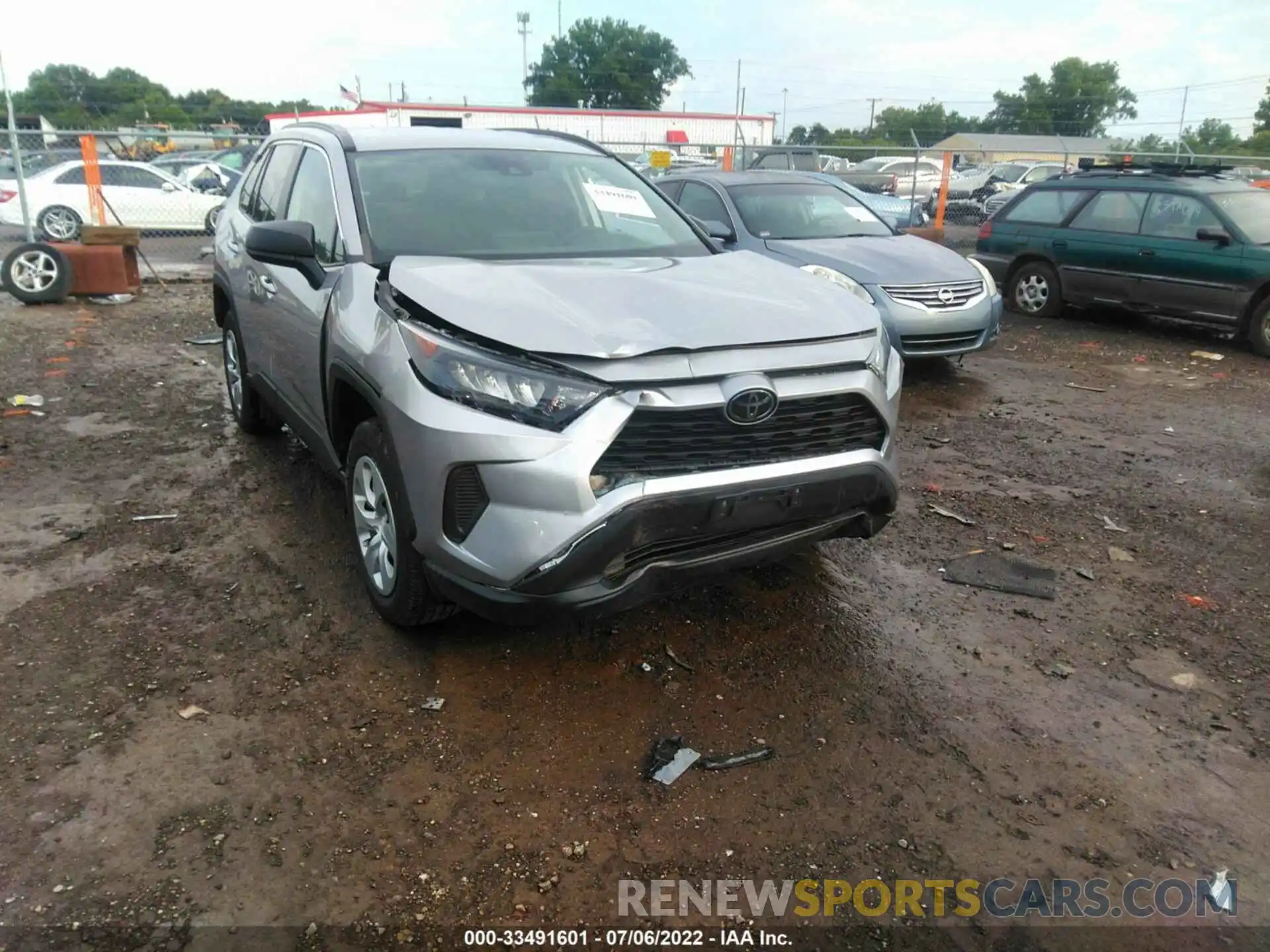 6 Photograph of a damaged car 2T3F1RFV7LC081191 TOYOTA RAV4 2020