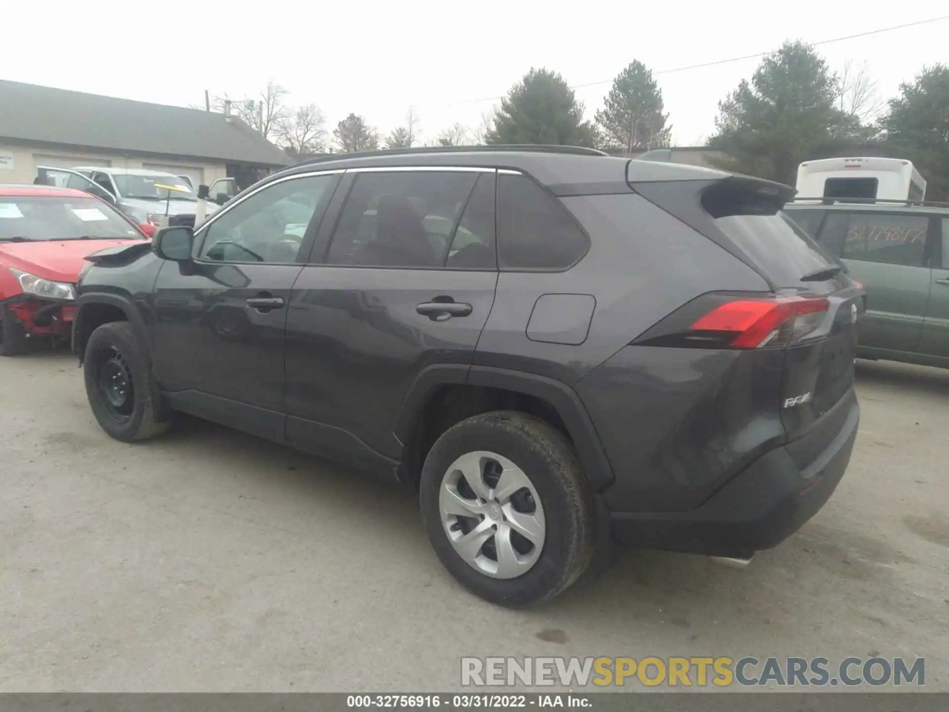 3 Photograph of a damaged car 2T3F1RFV7LC093180 TOYOTA RAV4 2020