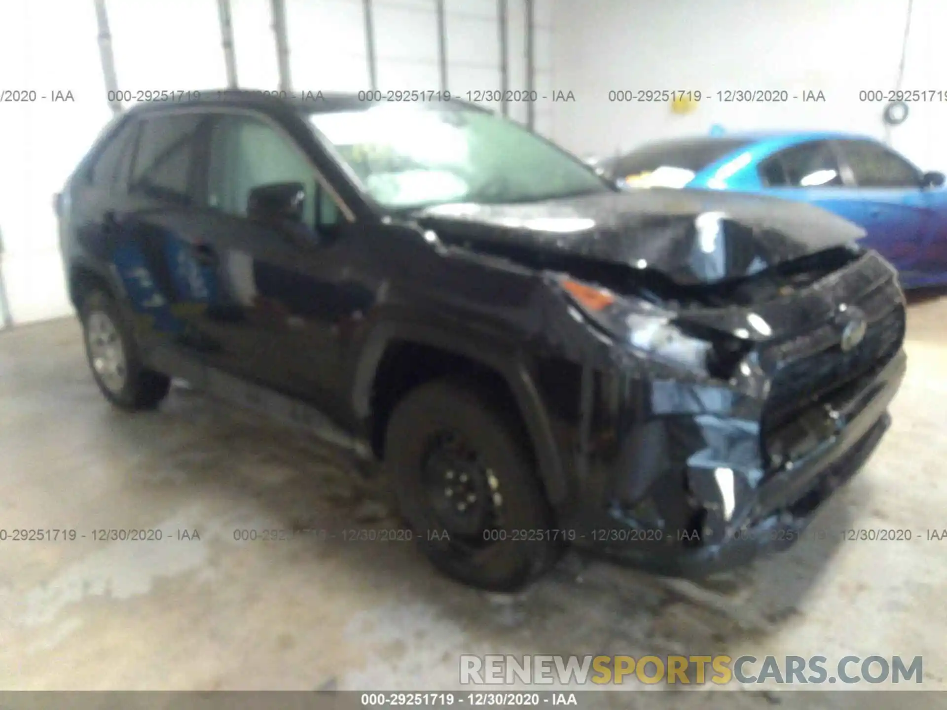 1 Photograph of a damaged car 2T3F1RFV7LC105828 TOYOTA RAV4 2020