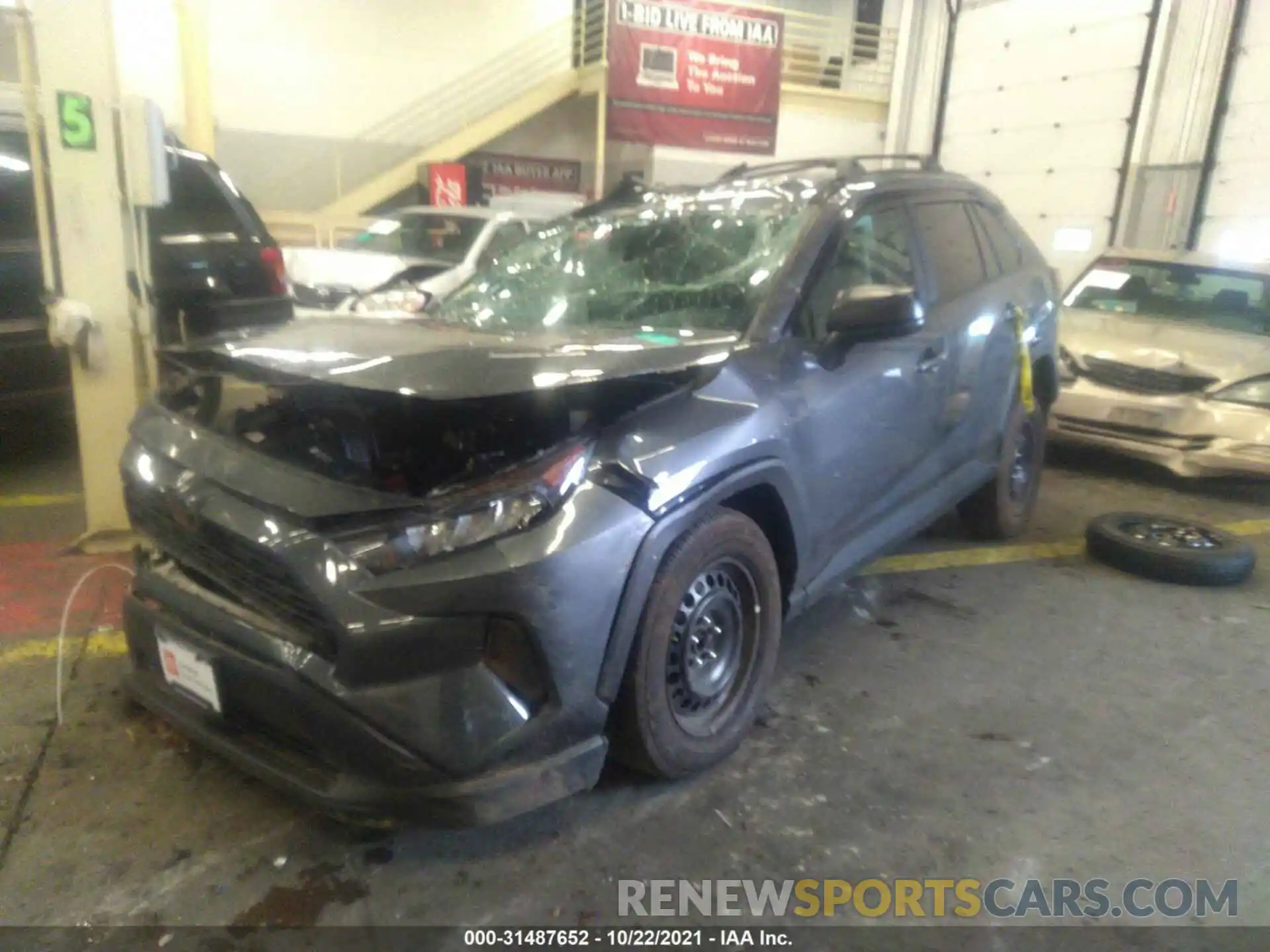 2 Photograph of a damaged car 2T3F1RFV7LC113363 TOYOTA RAV4 2020