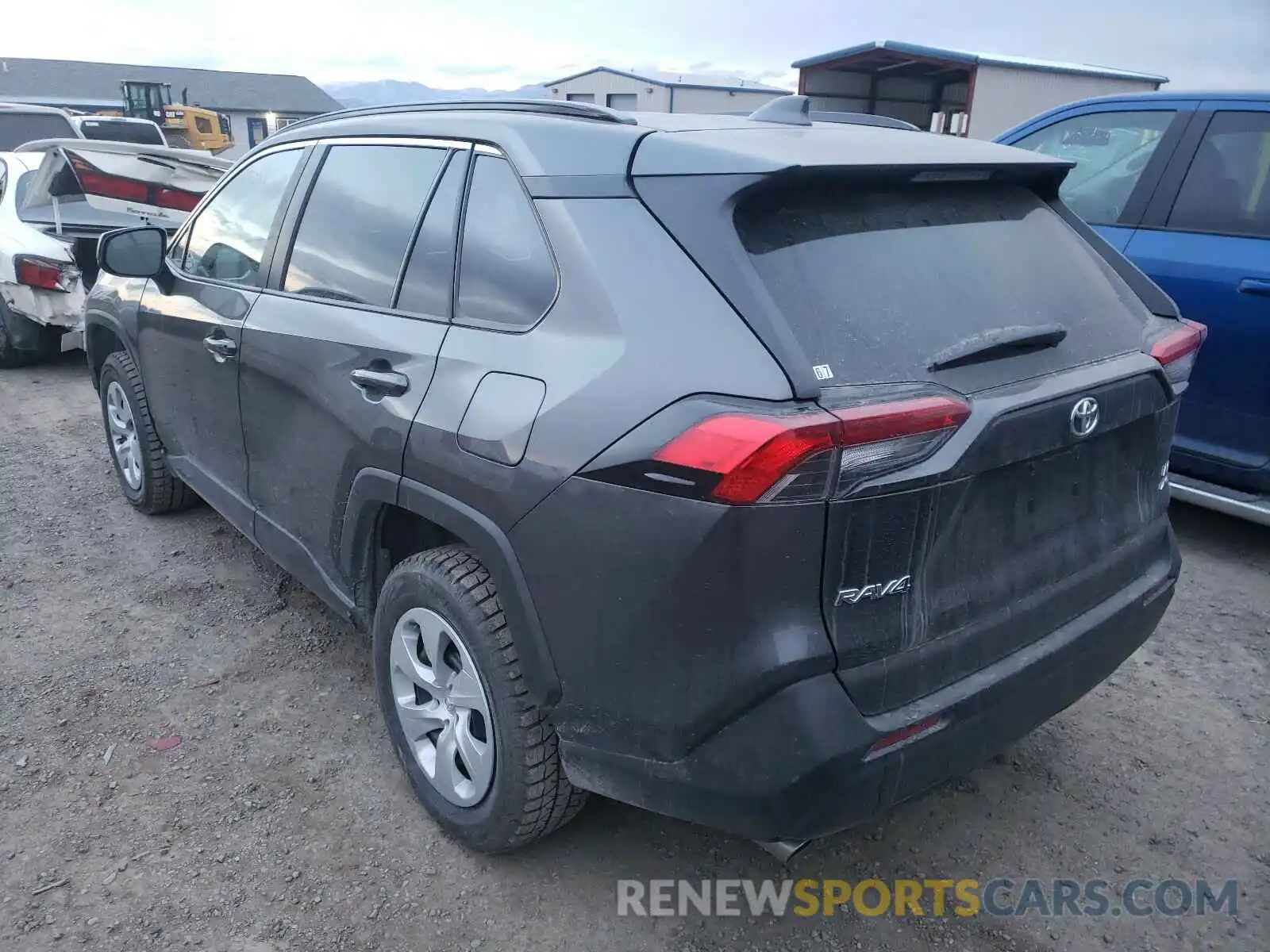 3 Photograph of a damaged car 2T3F1RFV7LC121334 TOYOTA RAV4 2020