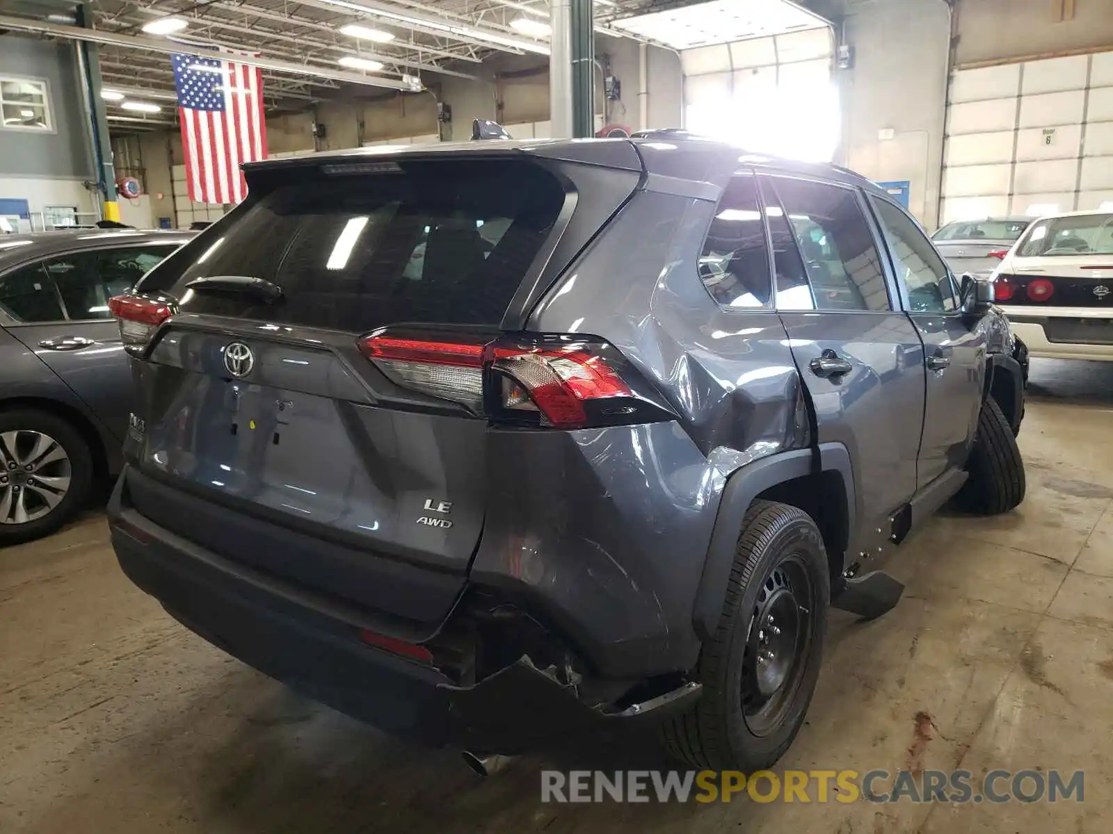 4 Photograph of a damaged car 2T3F1RFV7LC130521 TOYOTA RAV4 2020