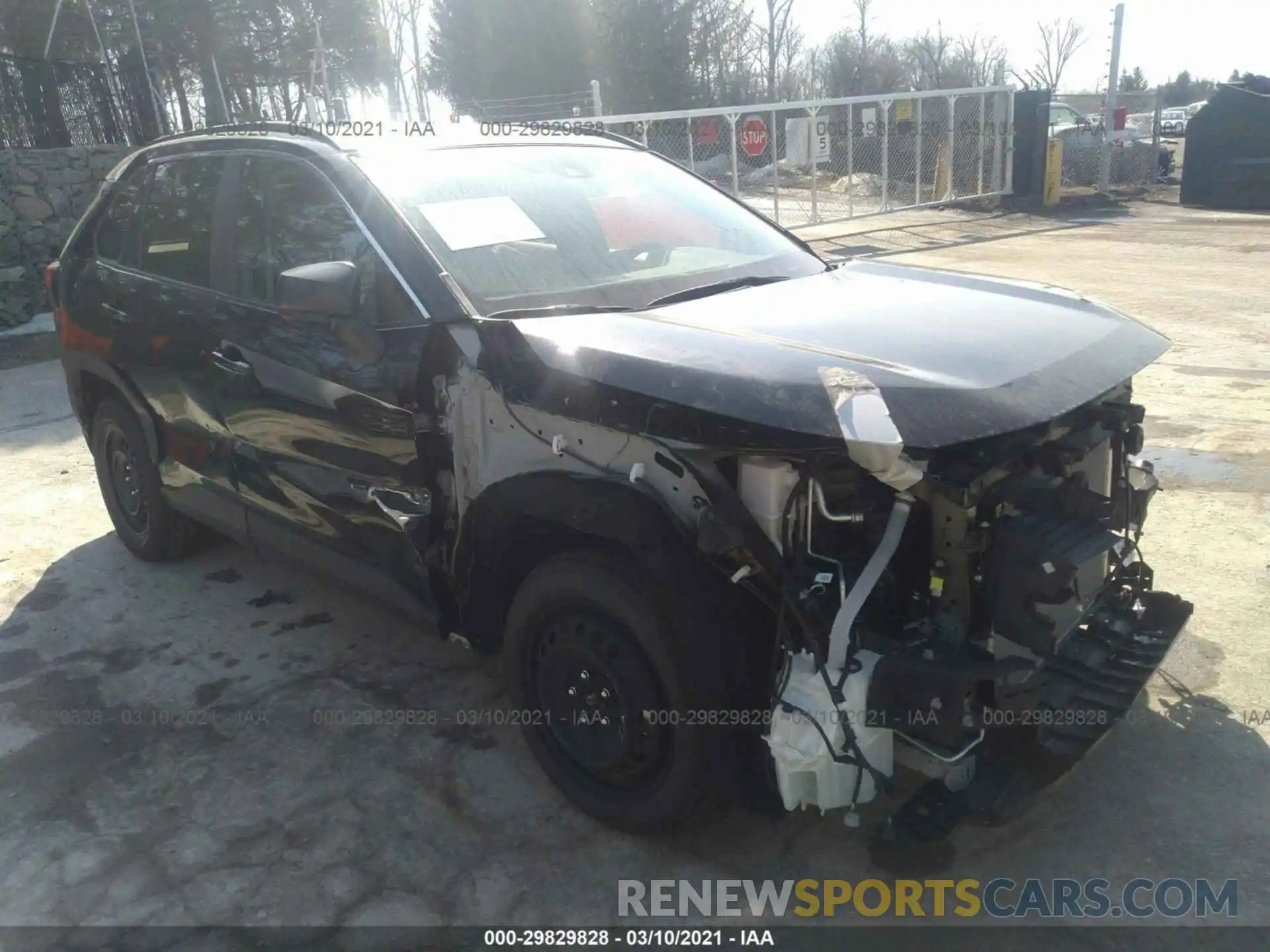 1 Photograph of a damaged car 2T3F1RFV7LW084946 TOYOTA RAV4 2020