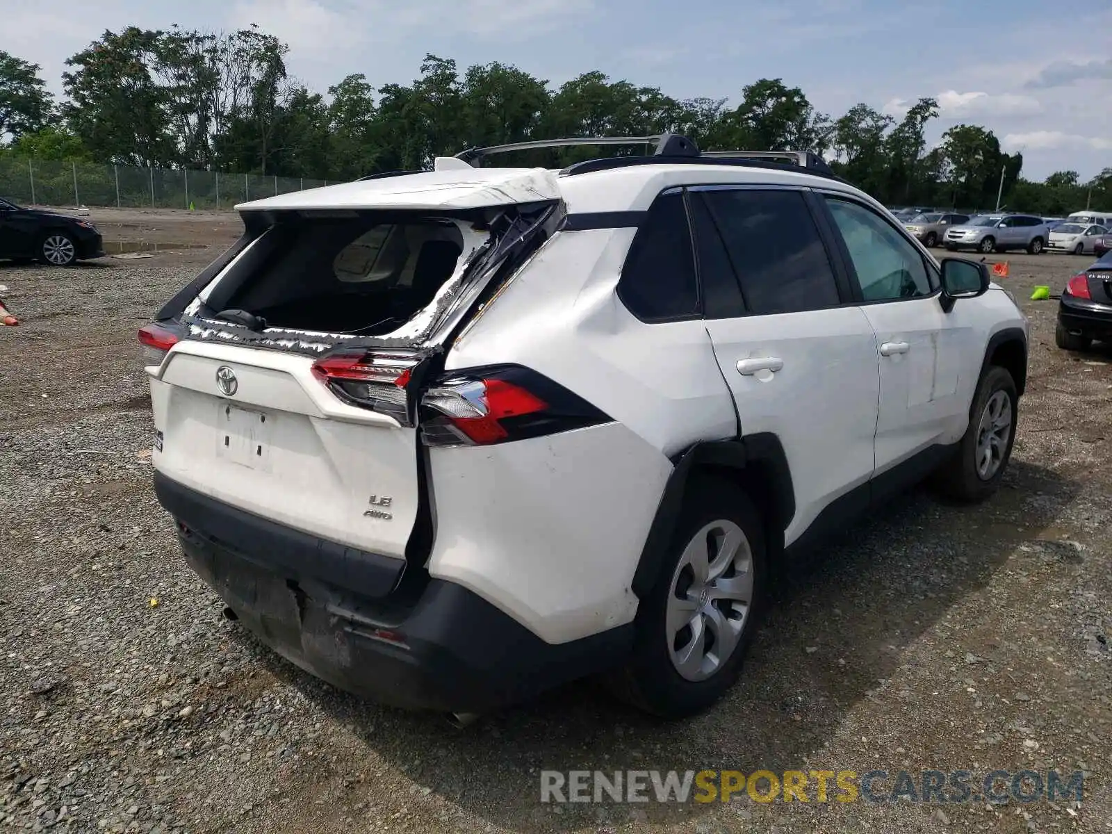 4 Photograph of a damaged car 2T3F1RFV7LW091895 TOYOTA RAV4 2020